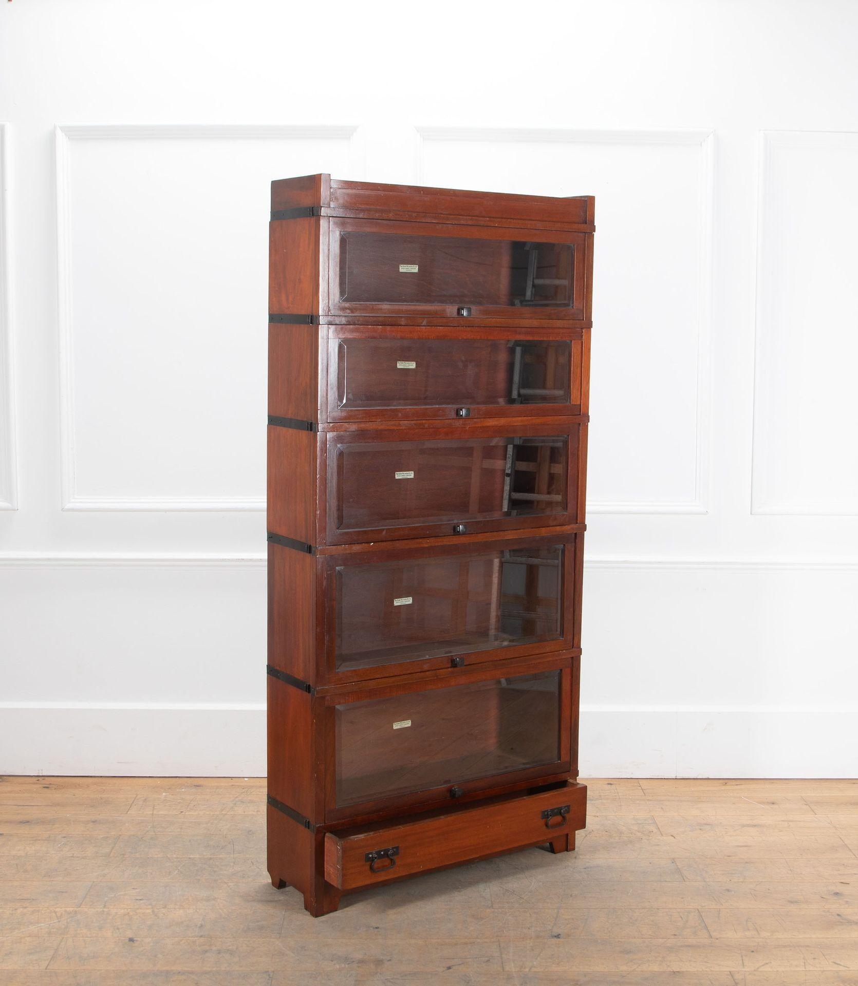 Globe Wernicke Bücherregal Display Unit im Zustand „Gut“ im Angebot in Gloucestershire, GB