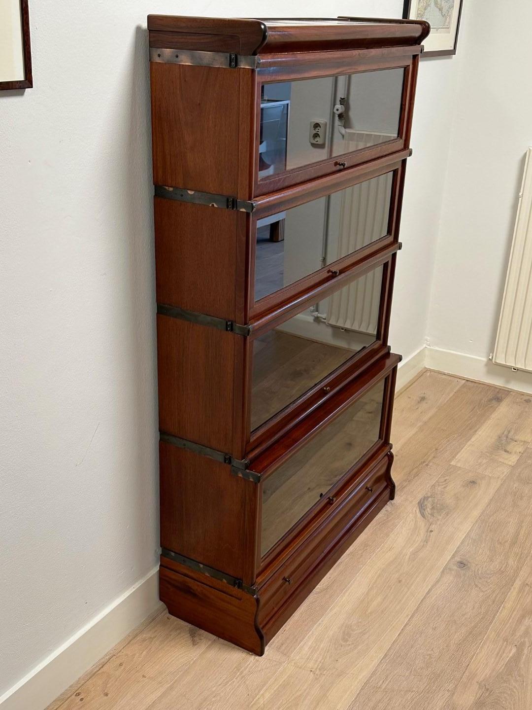 Early 20th Century Globe Wernicke Bookcase For Sale