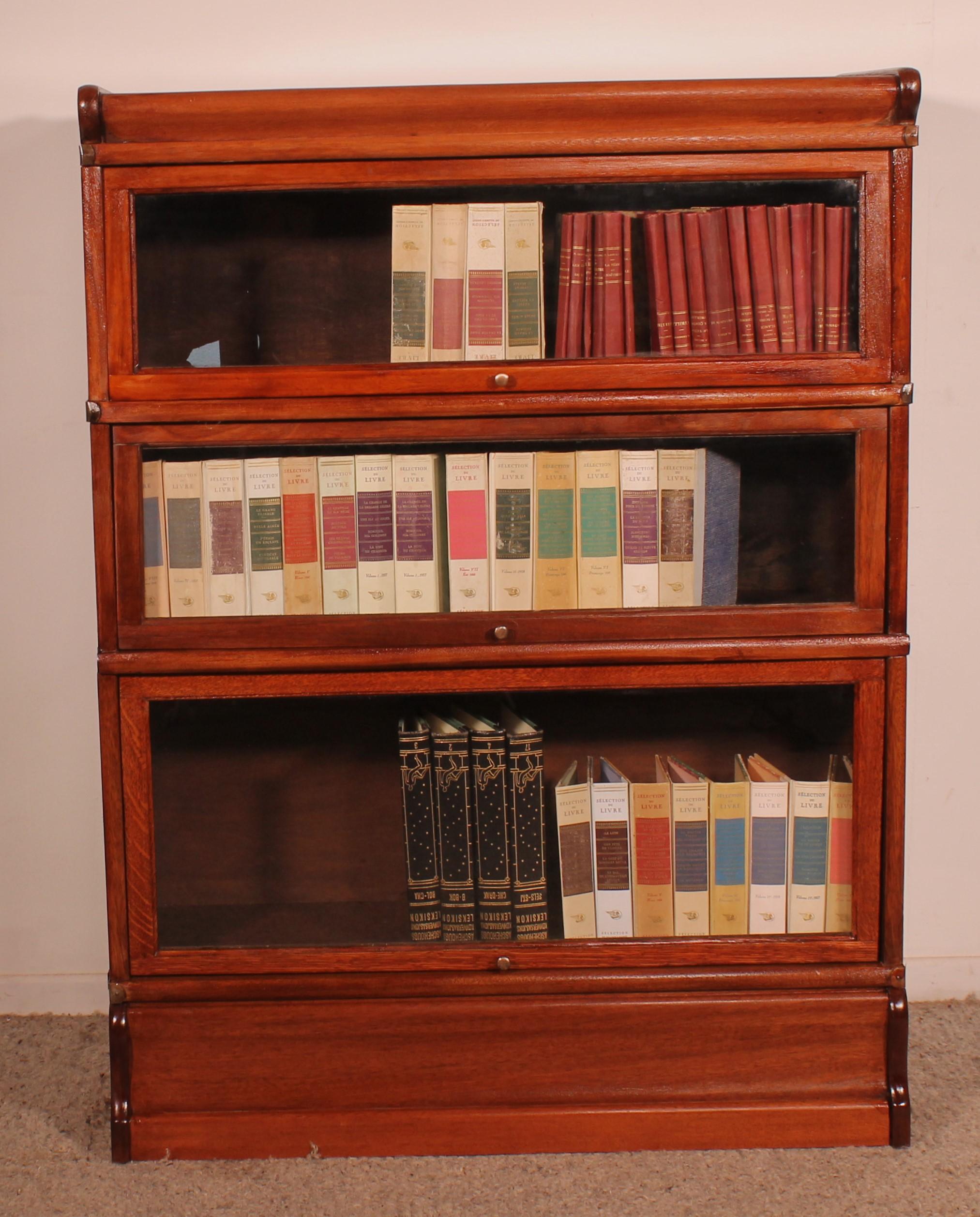Edwardian Globe Wernicke Bookcase In Mahogany Of 3 Elements For Sale