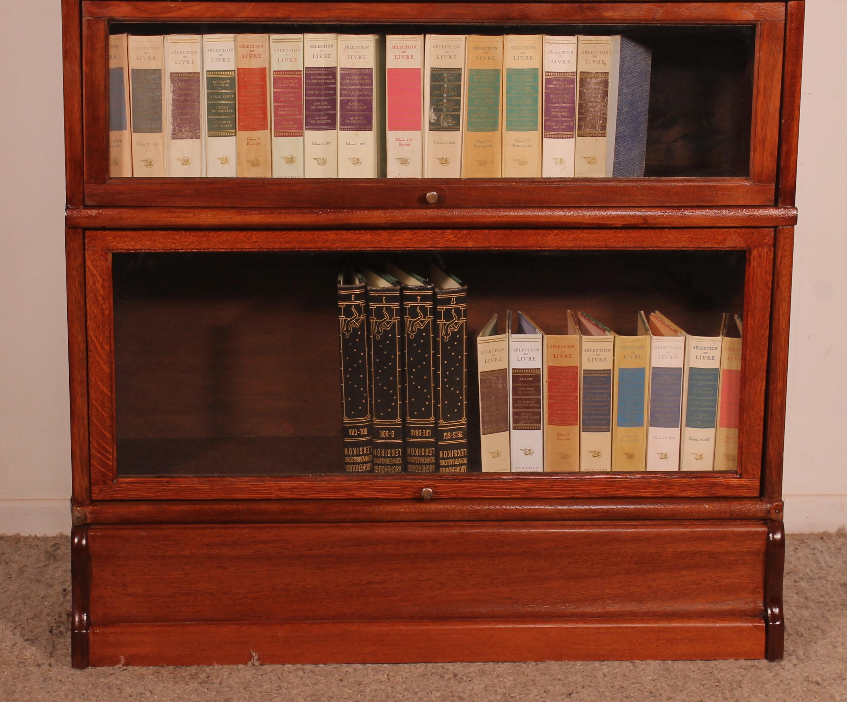 British Globe Wernicke Bookcase In Mahogany Of 3 Elements For Sale