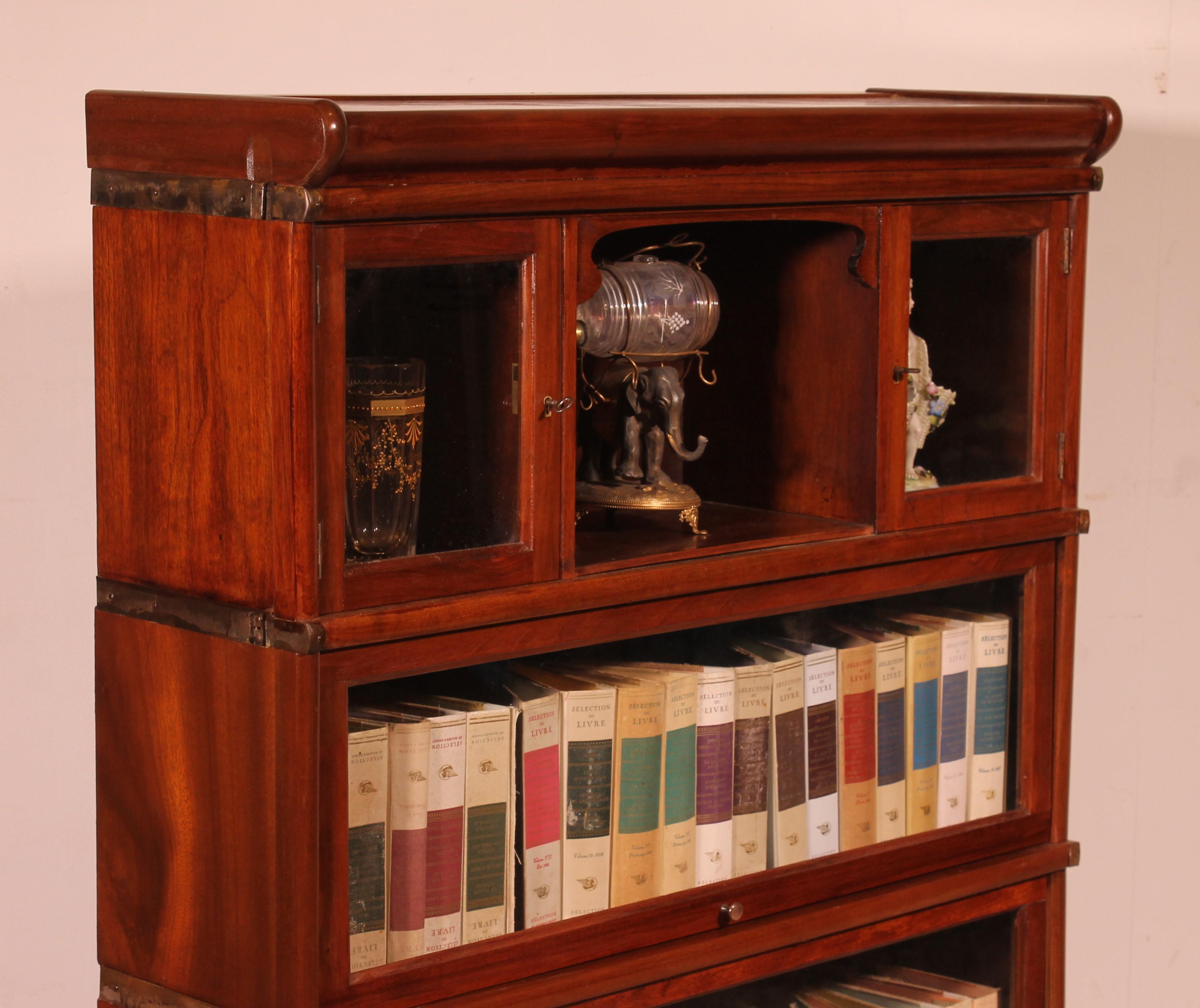 English Globe Wernicke Bookcase In Mahogany Of 3 Elements With Small Cabinet For Sale