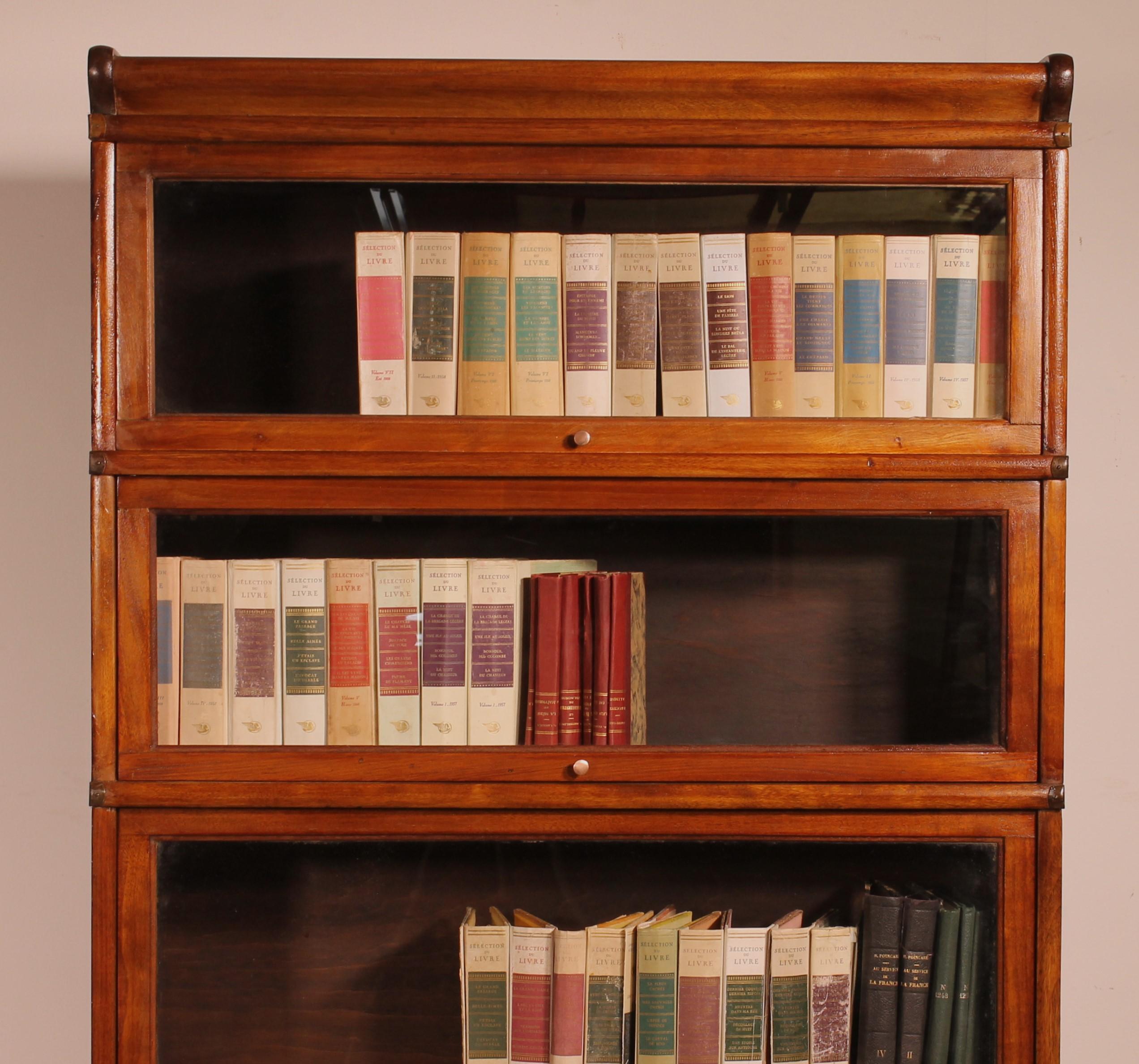 19th Century Globe Wernicke Bookcase In Mahogany Of 4 Elements For Sale