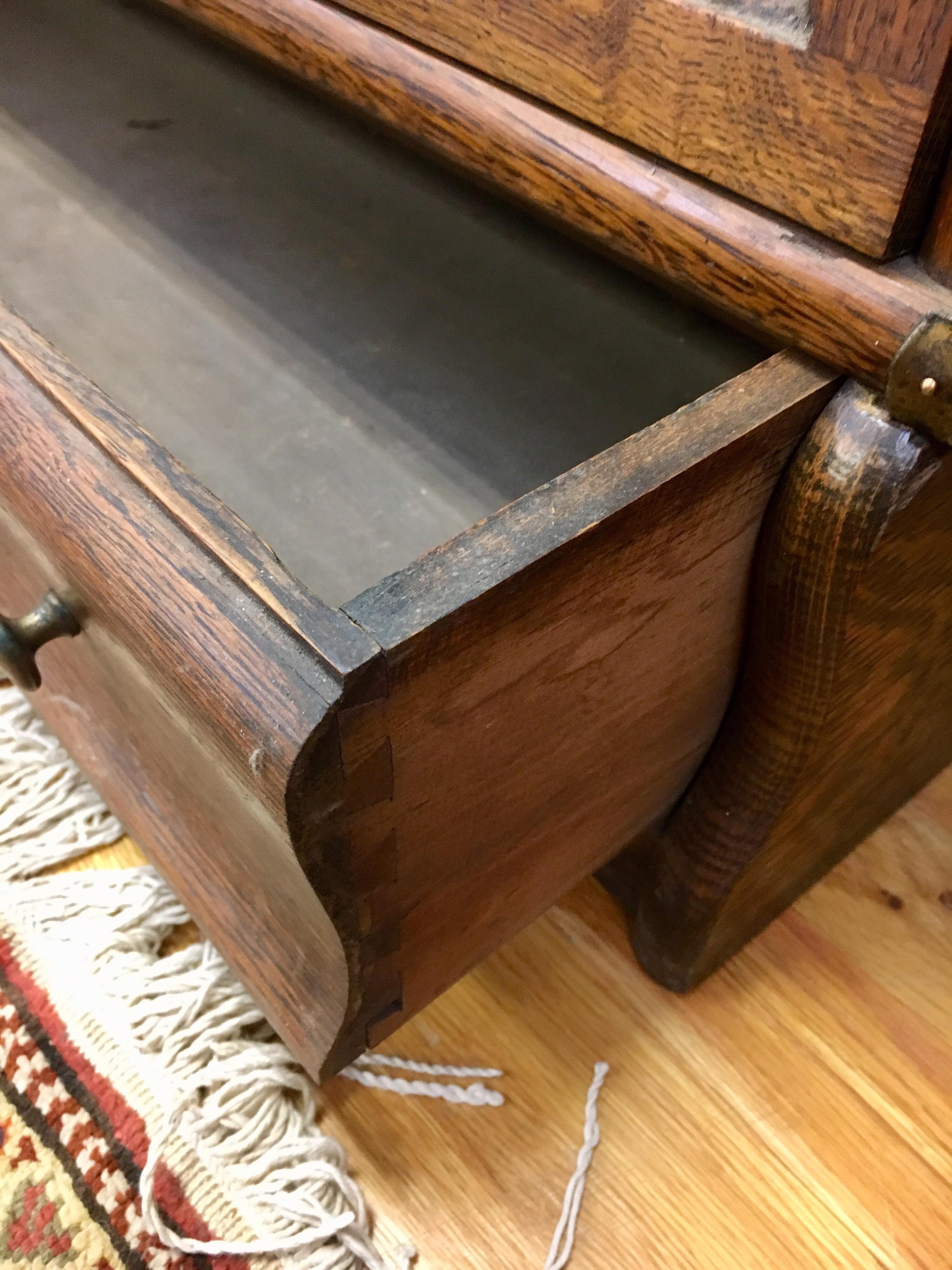 Globe Wernicke Company Ltd. Signed Oak and Glass Barrister Bookcase 8