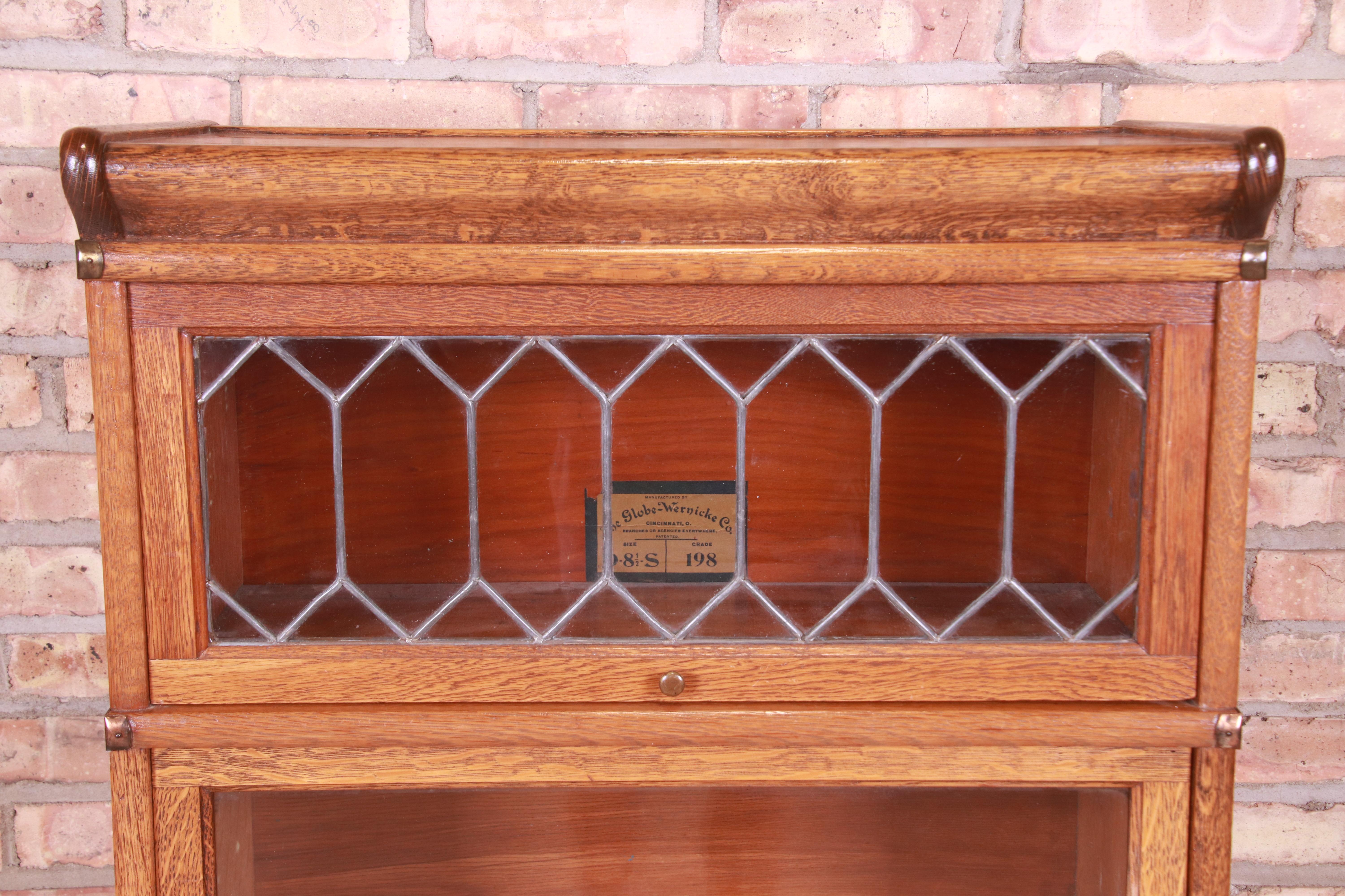 Globe Wernicke Four-Stack Barrister Bookcase with Leaded Glass, Circa 1900 4