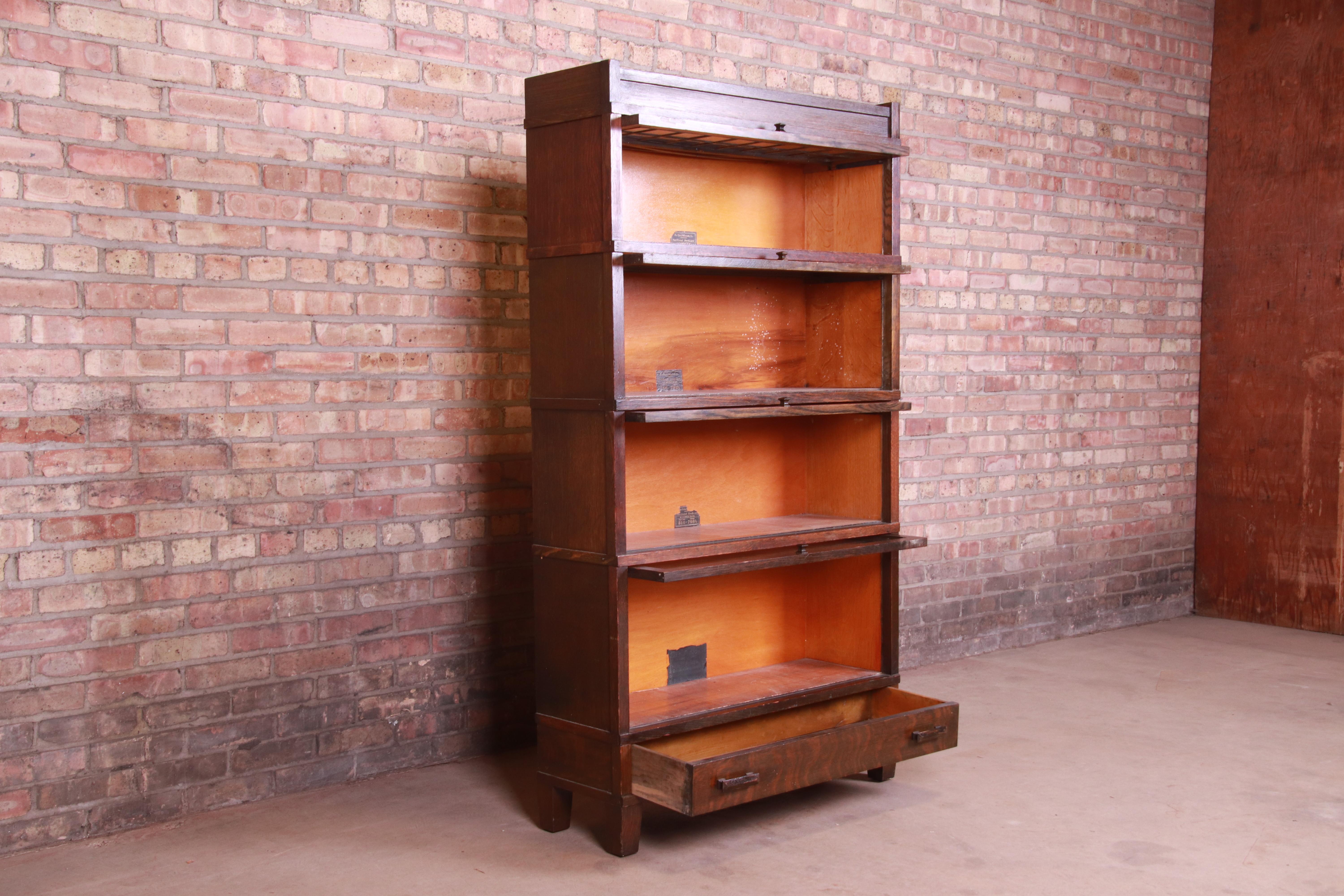 Globe Wernicke Four-Stack Oak Barrister Bookcase with Leaded Glass, circa 1920s 2