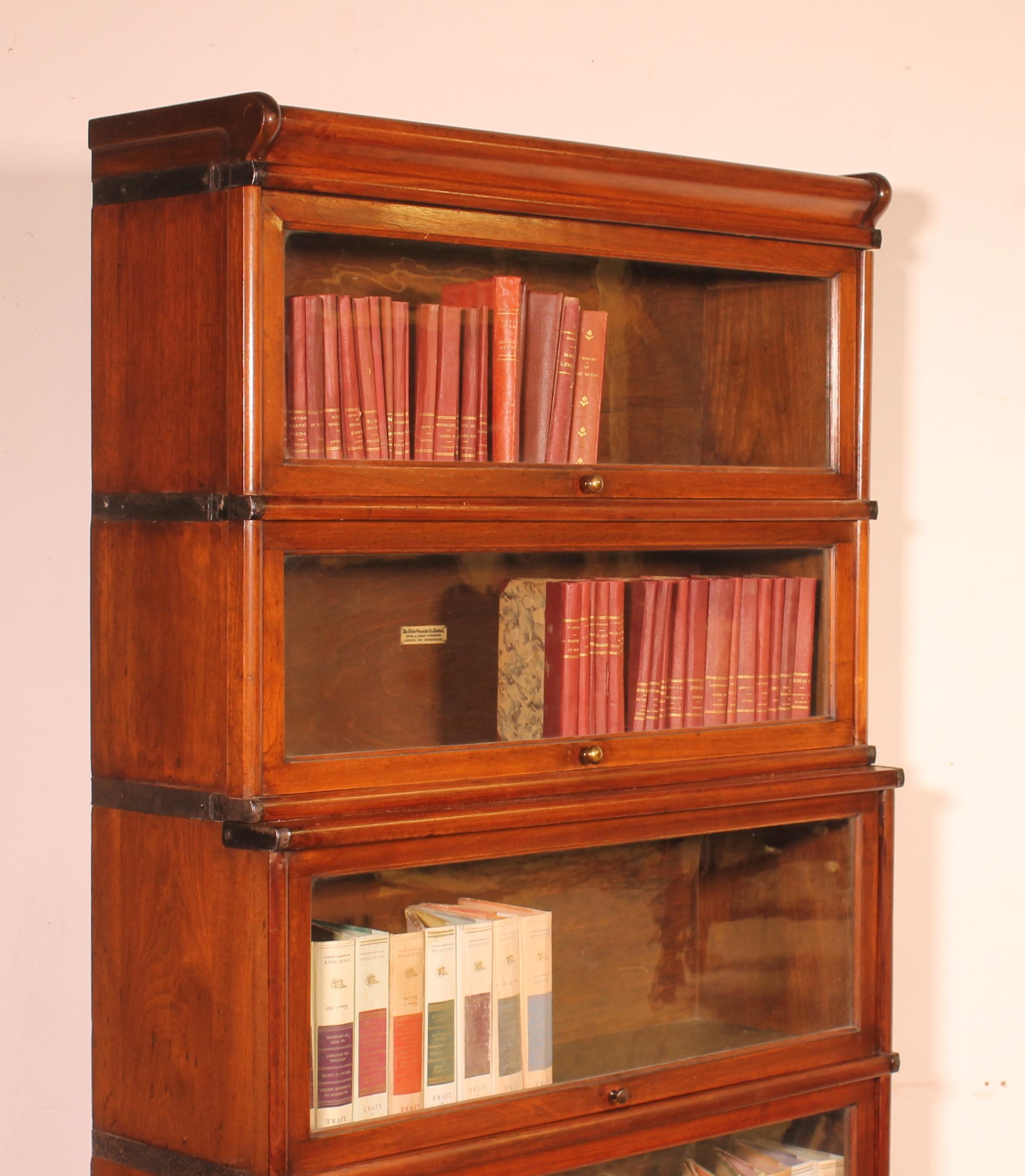 Globe Wernicke Libreria in mogano di 5 elementi In condizioni buone in vendita a Brussels, Brussels