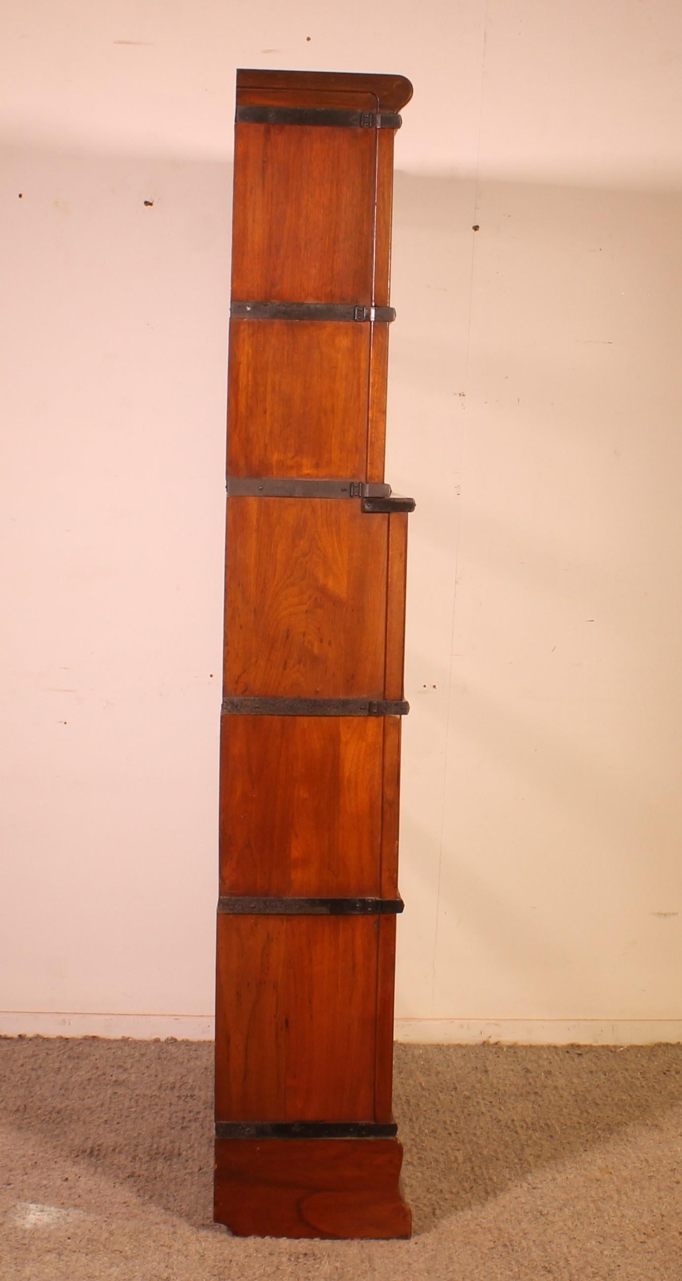 Globe Wernicke Libreria in mogano di 5 elementi in vendita 1