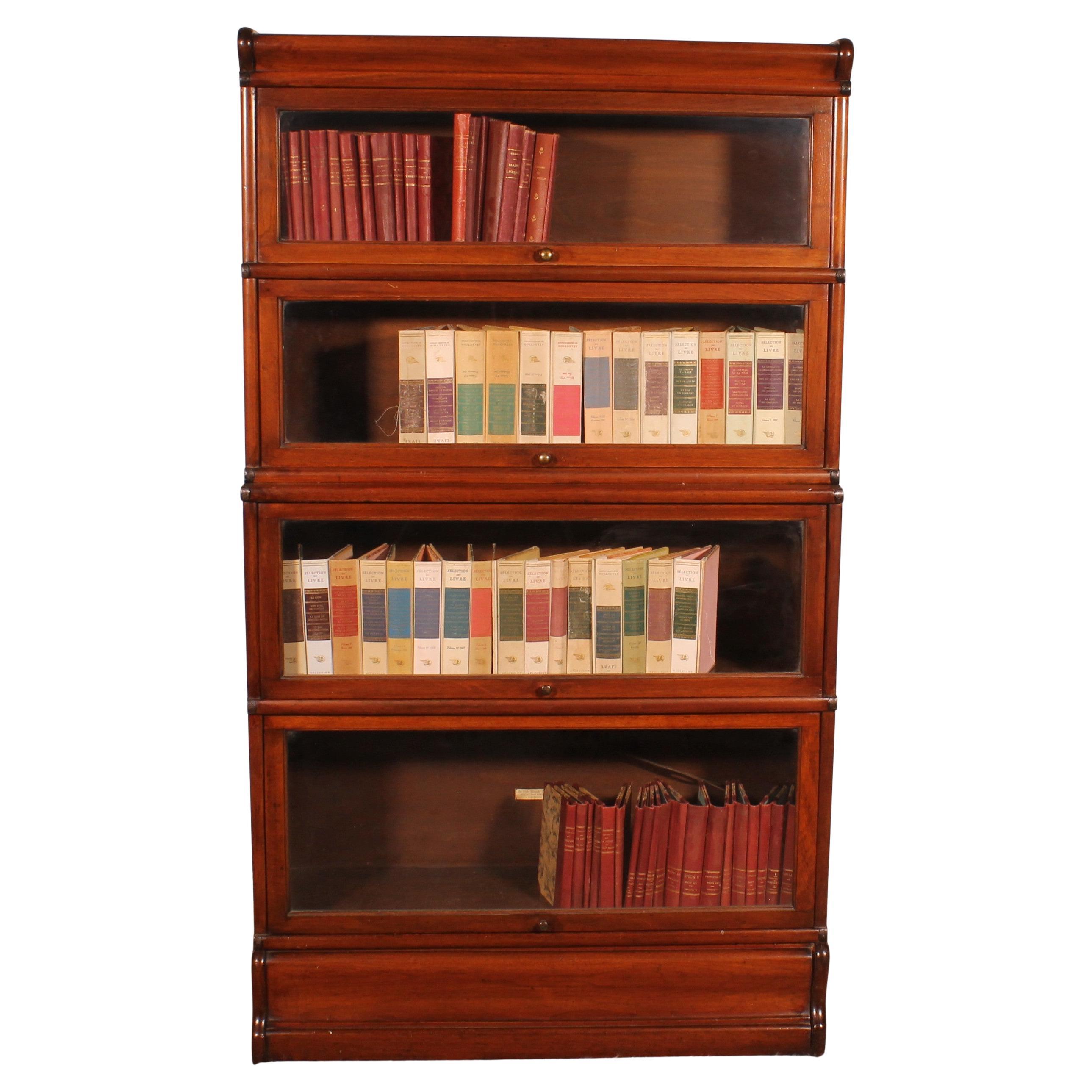 Globe Wernicke Librería De Caoba Con 4 Elementos Y Dos Partes Inferiores Avanzadas