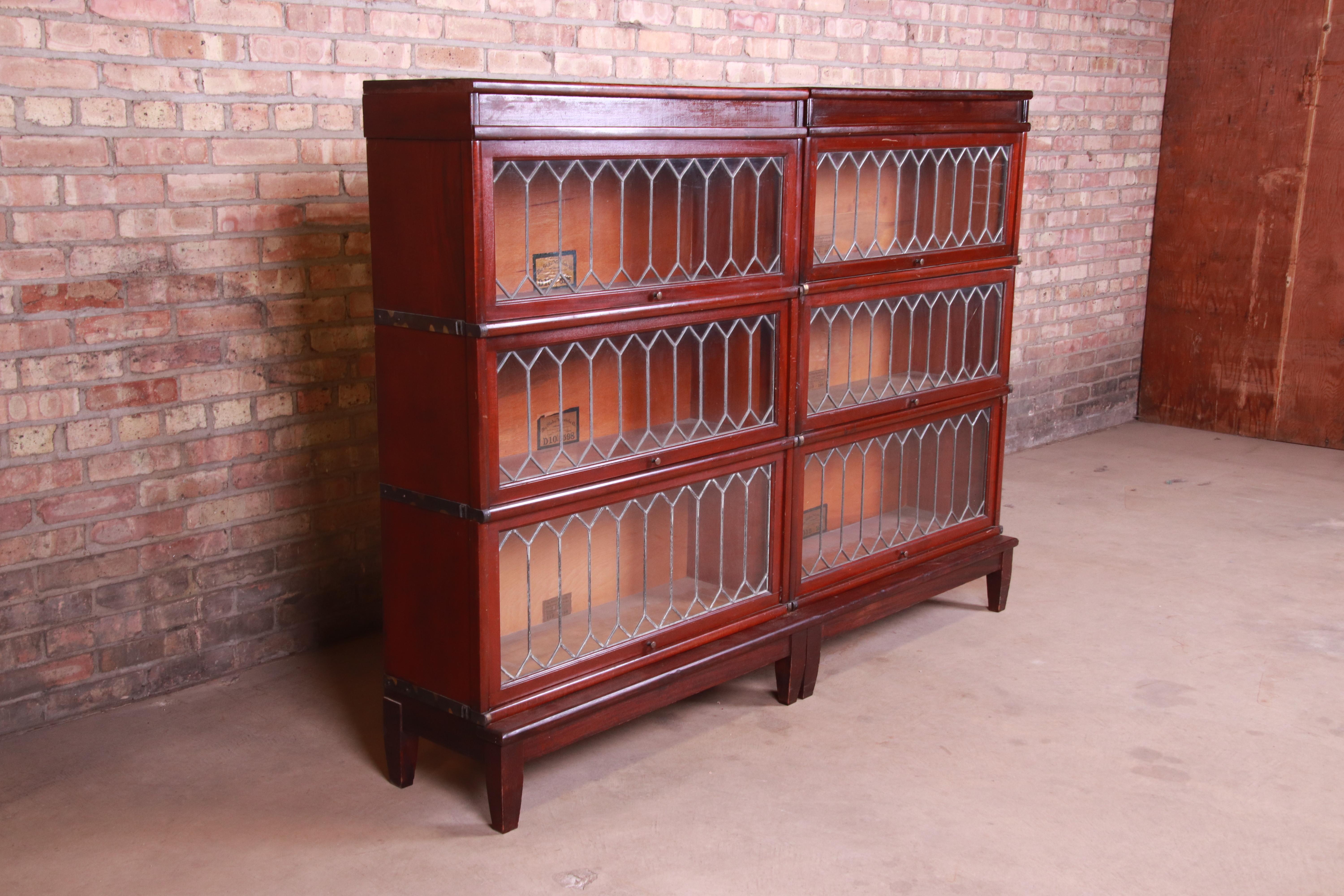 American Globe Wernicke Mahogany Double Barrister Bookcase with Leaded Glass Doors, 1920s
