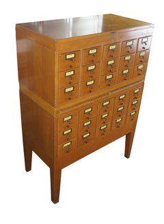Globe Wernicke Mid Century 30 Drawer Index Card Library File Catalog Cabinet 47" (en anglais)