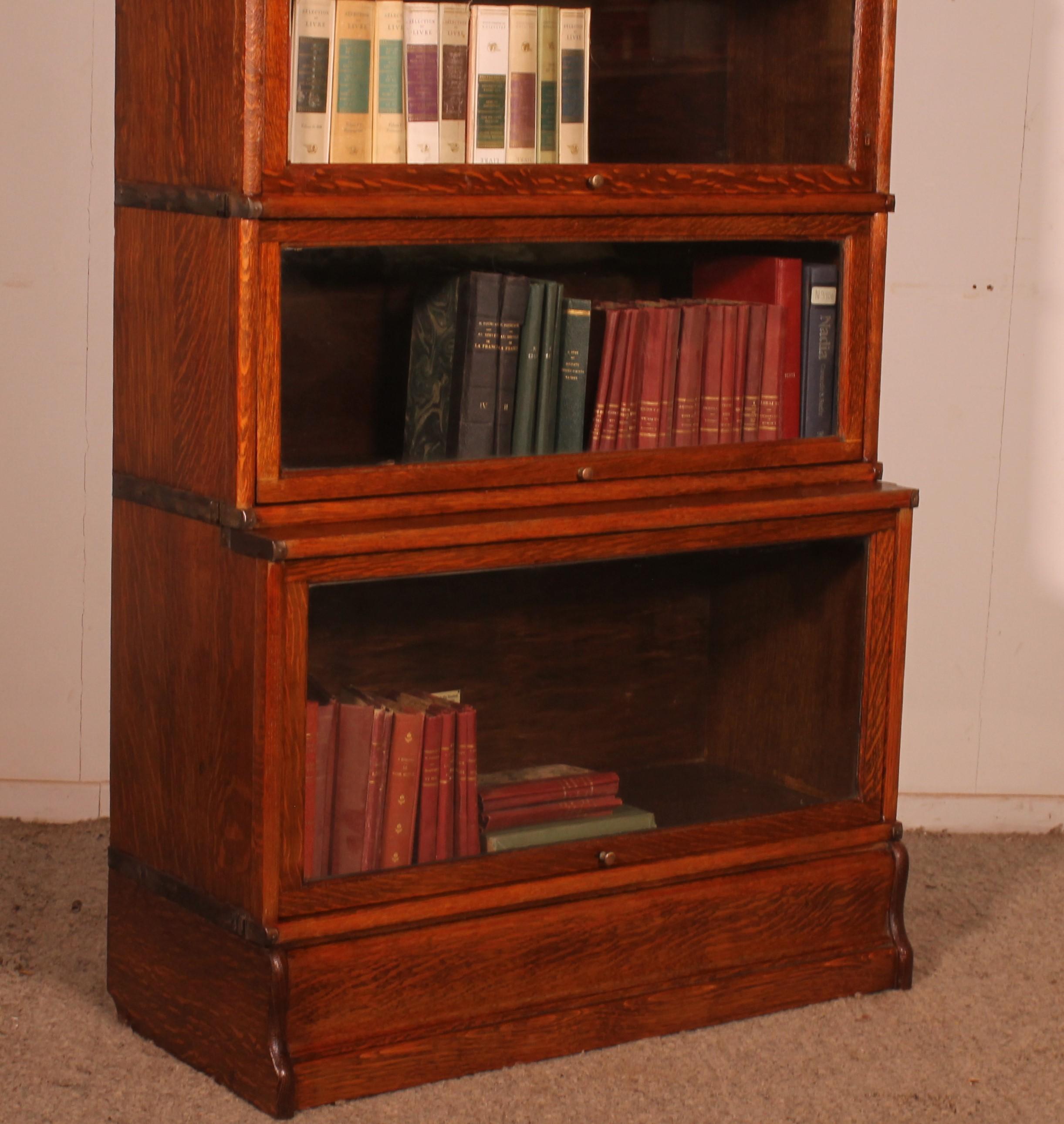 British Globe Wernicke Oak Bookcase Of 5 Elements With A Advanced Lower Part For Sale