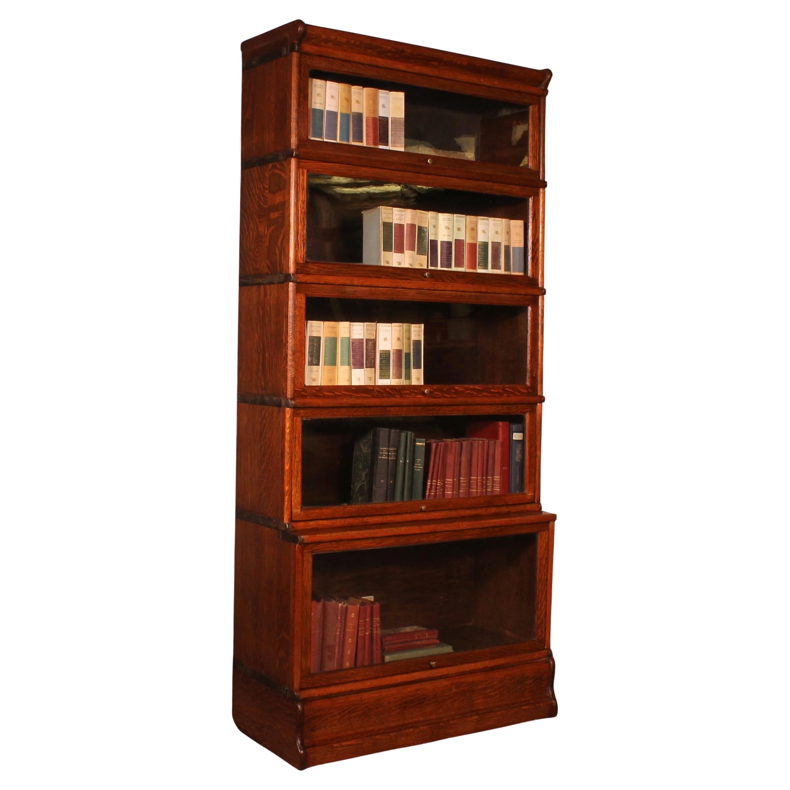 Globe Wernicke Oak Bookcase Of 5 Elements With A Advanced Lower Part For Sale