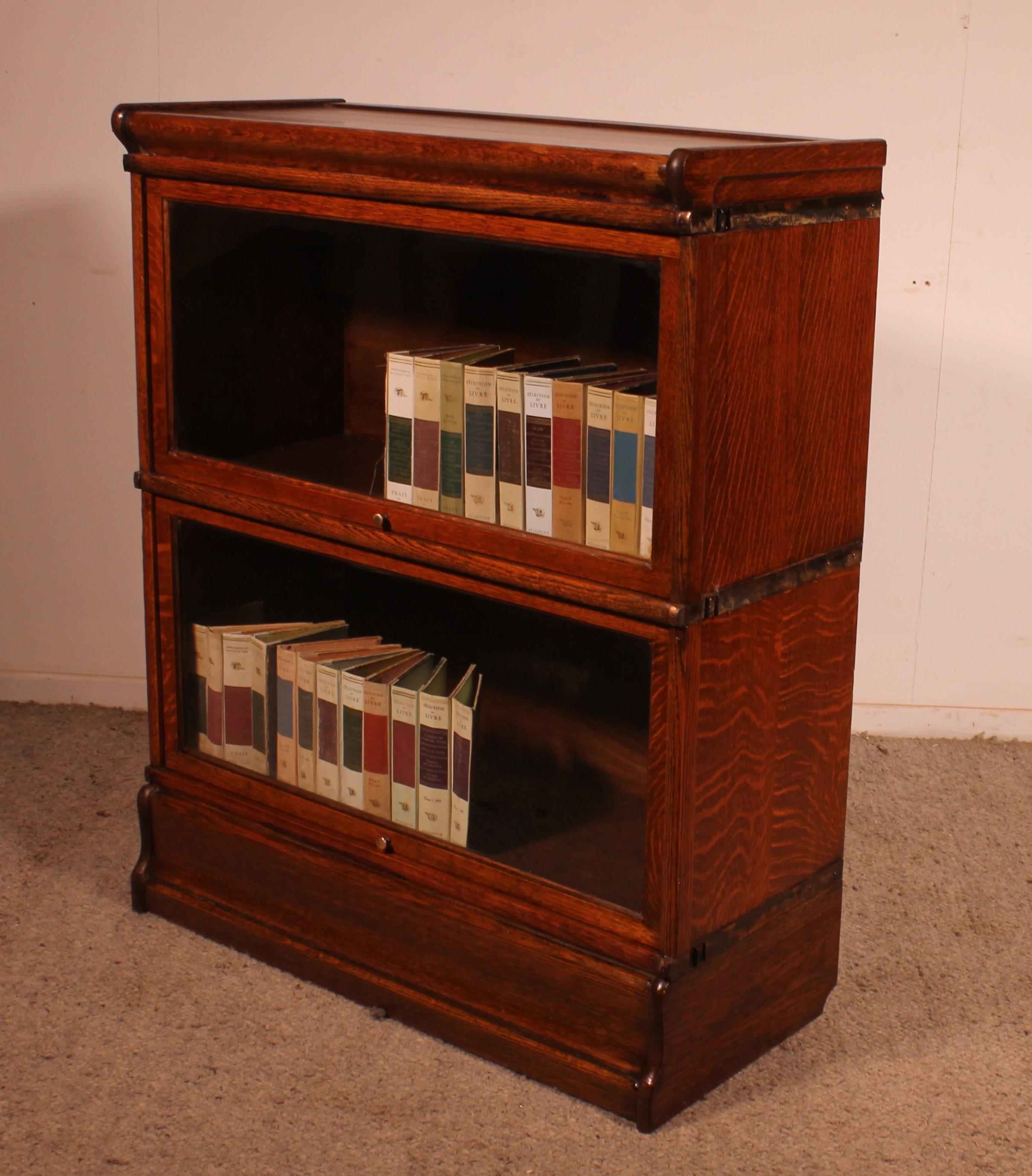 Globe Wernicke Oak Bookcase Set Of 2 For Sale 1