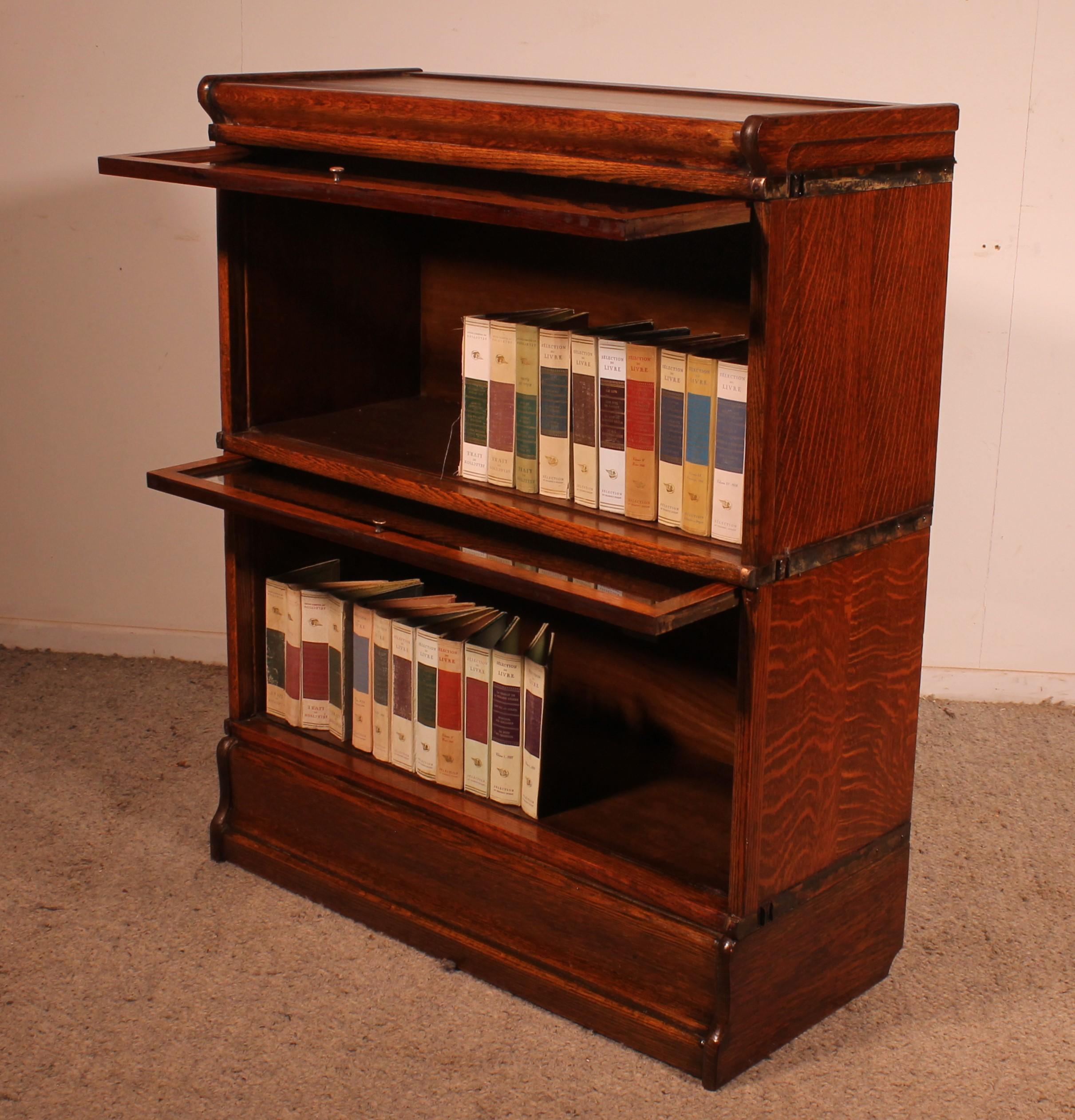 Globe Wernicke Oak Bookcase Set Of 2 For Sale 3