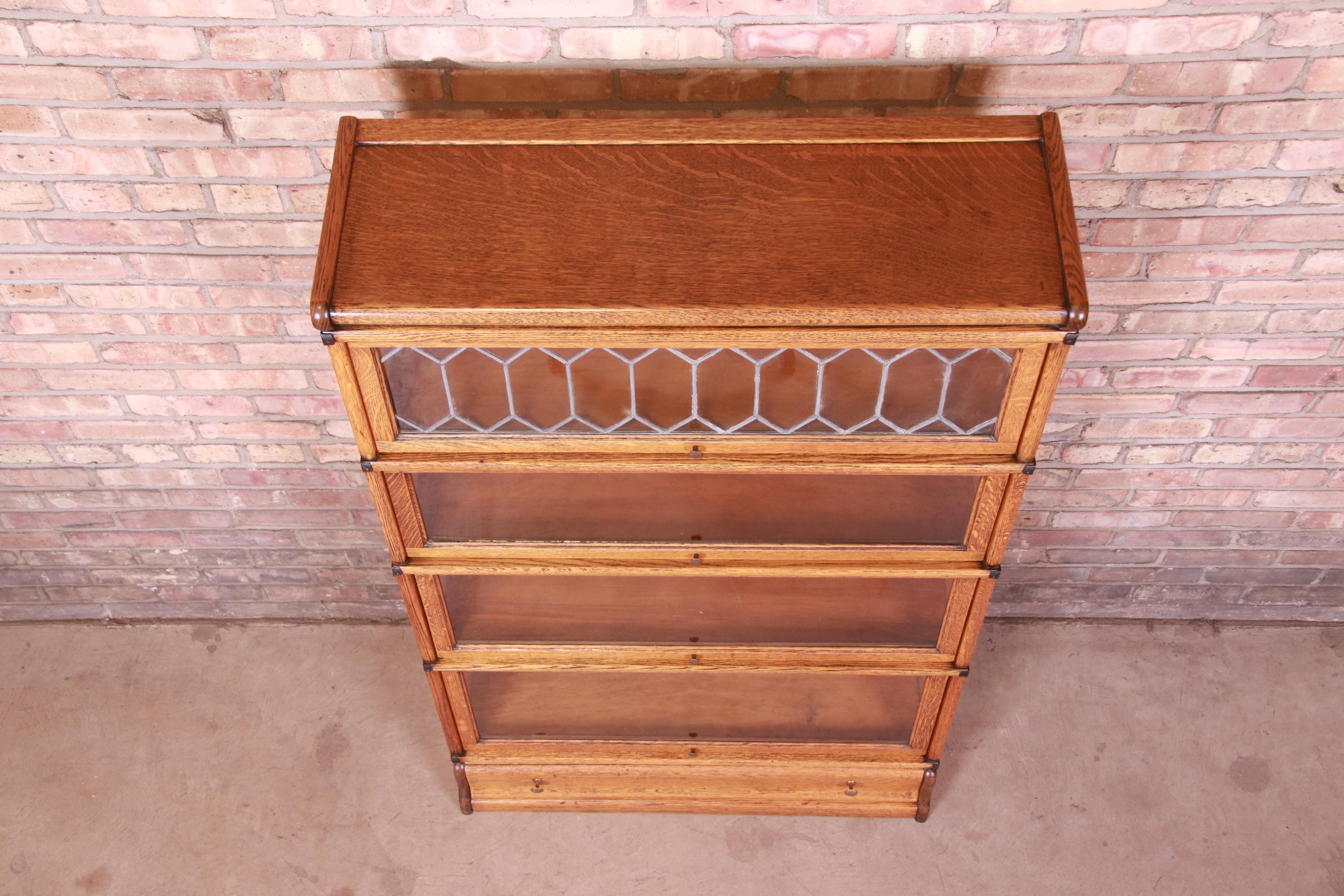 Globe Wernicke Oak Four-Stack Barrister Bookcase with Leaded Glass, circa 1900 7
