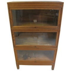 Globe Wernicke Oak Stacking Barrister Five Section Bookcase, circa 1920