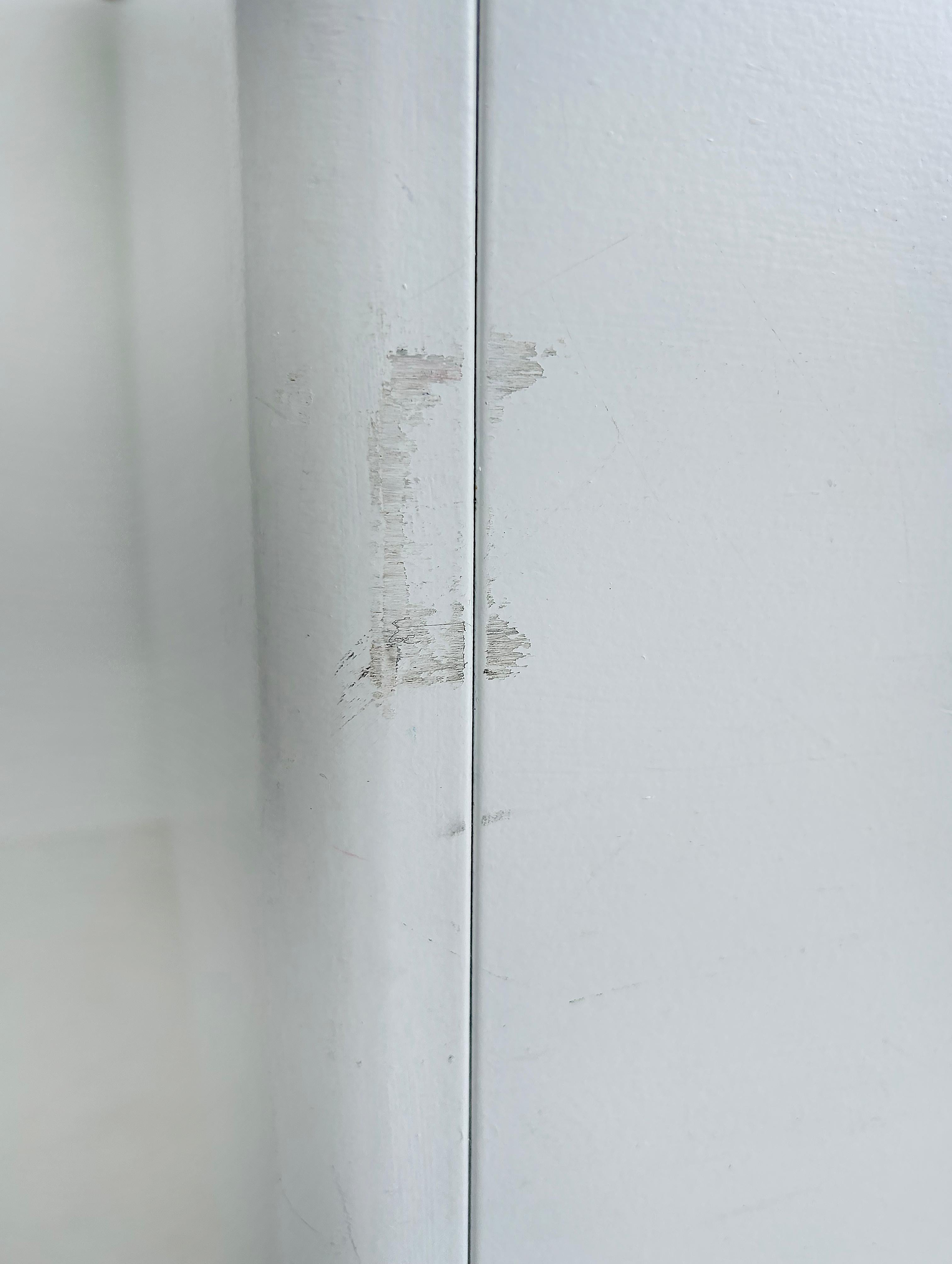 Globe Wernicke Scrivania a cisterna in acciaio bianco con piano in formica in stile metà secolo moderno in vendita 4