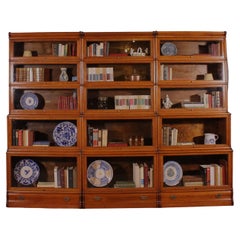 Antique Globe Wernicke Waterfall Bookcase In Light Oak - 19th Century