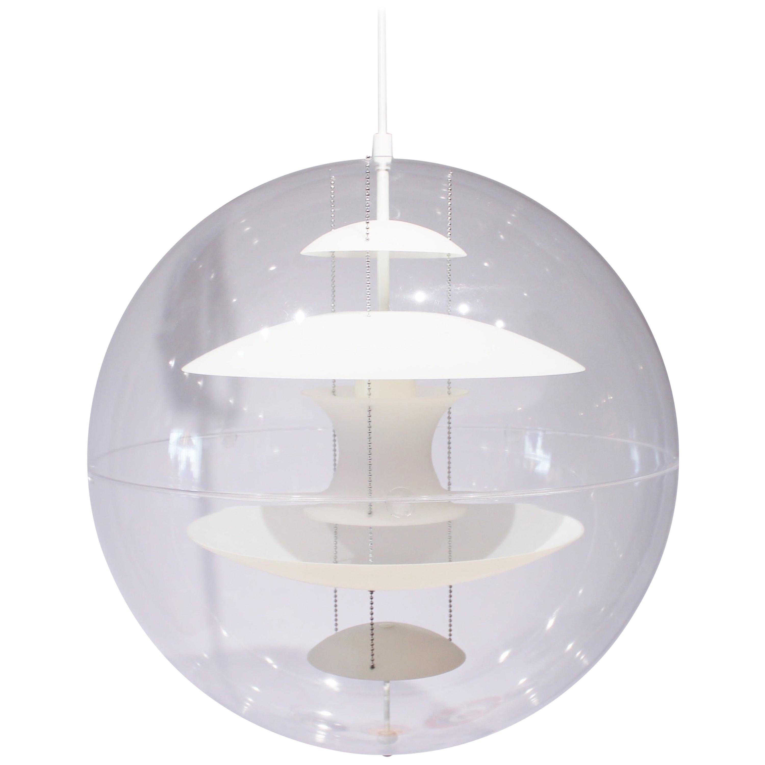 Globe avec verre opalin, conçu par Verner Panton