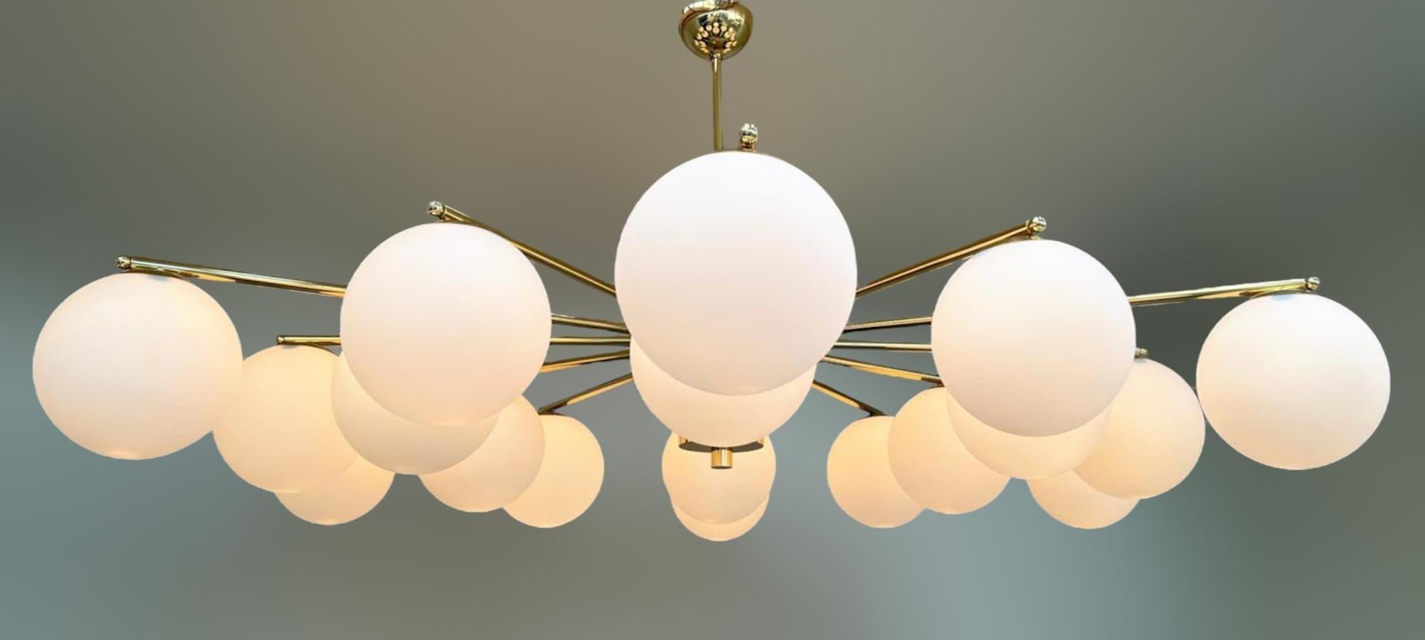 Lámpara Globes de Fabio Ltd en venta 4