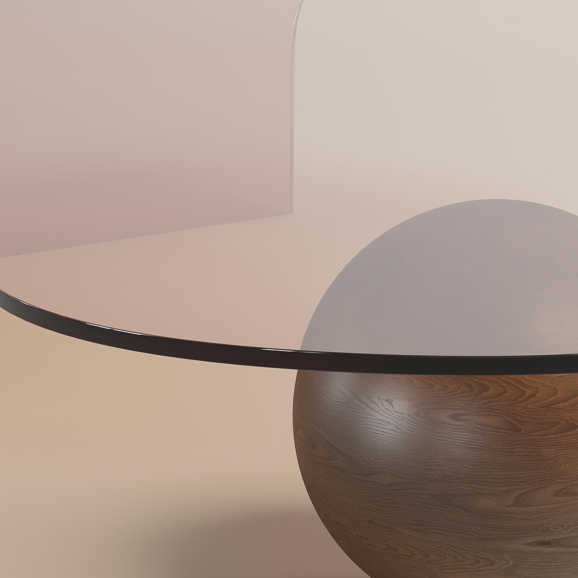 Globewoo Coffee Table in Tinted Glass In New Condition For Sale In West Palm Beach, FL