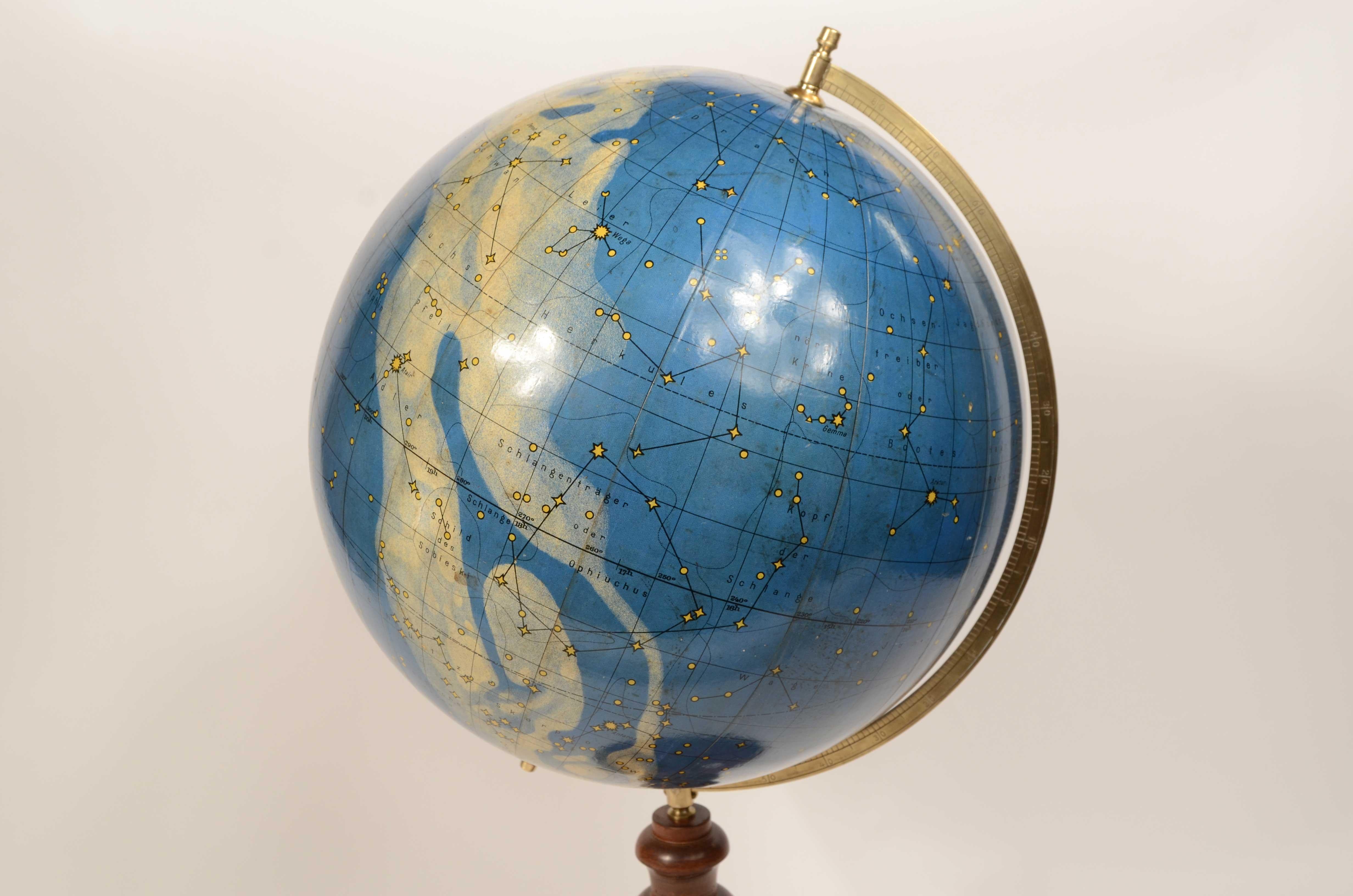 Globo celeste Columbus–Himmelglobus Kartograph C. Luther degli anni trenta (Mid-20th Century) im Angebot