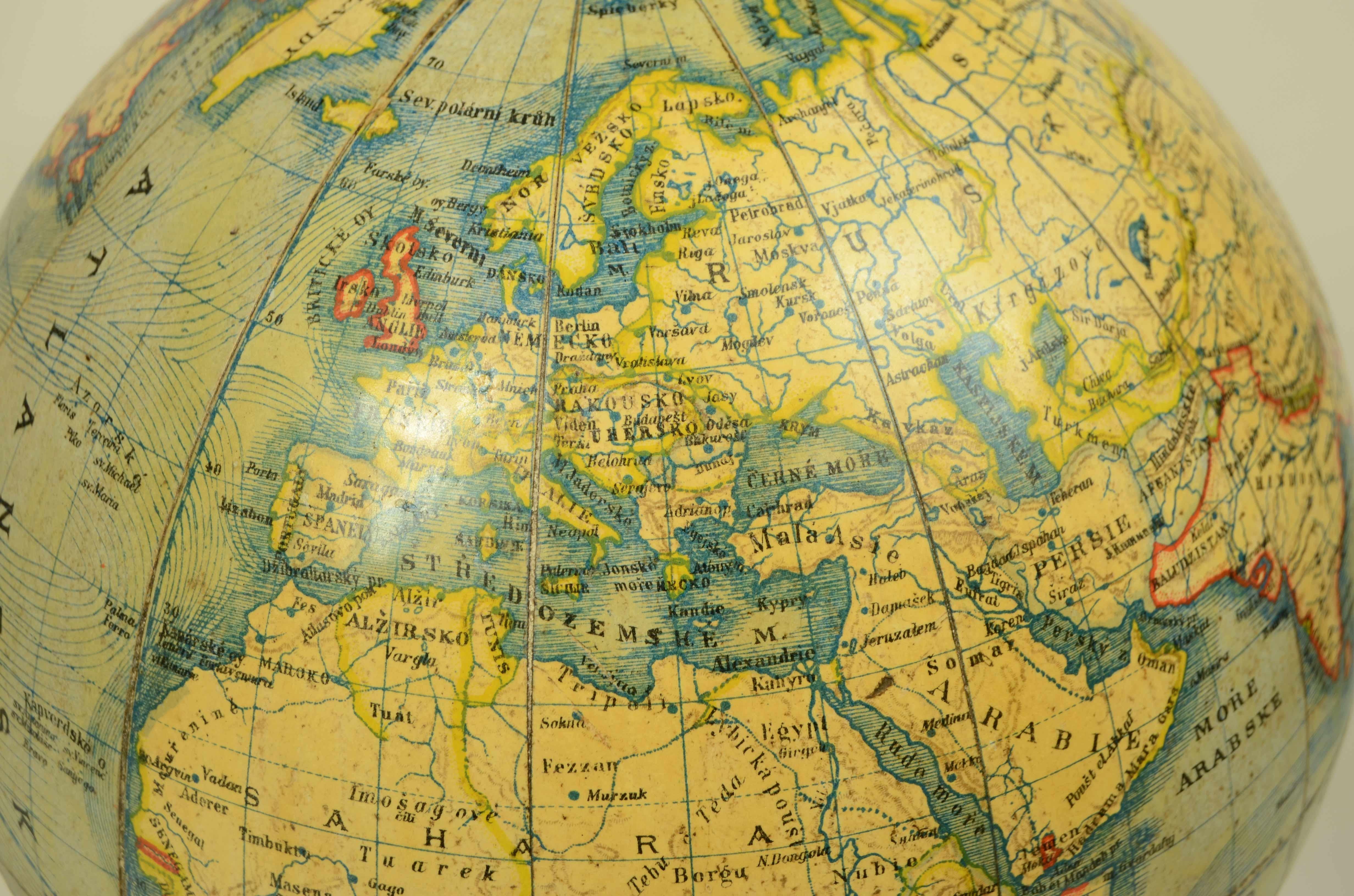 Globo del geografo cartografo dell’ Impero Austro-Ungarico Jan Felkl  del 1870 in vendita 11