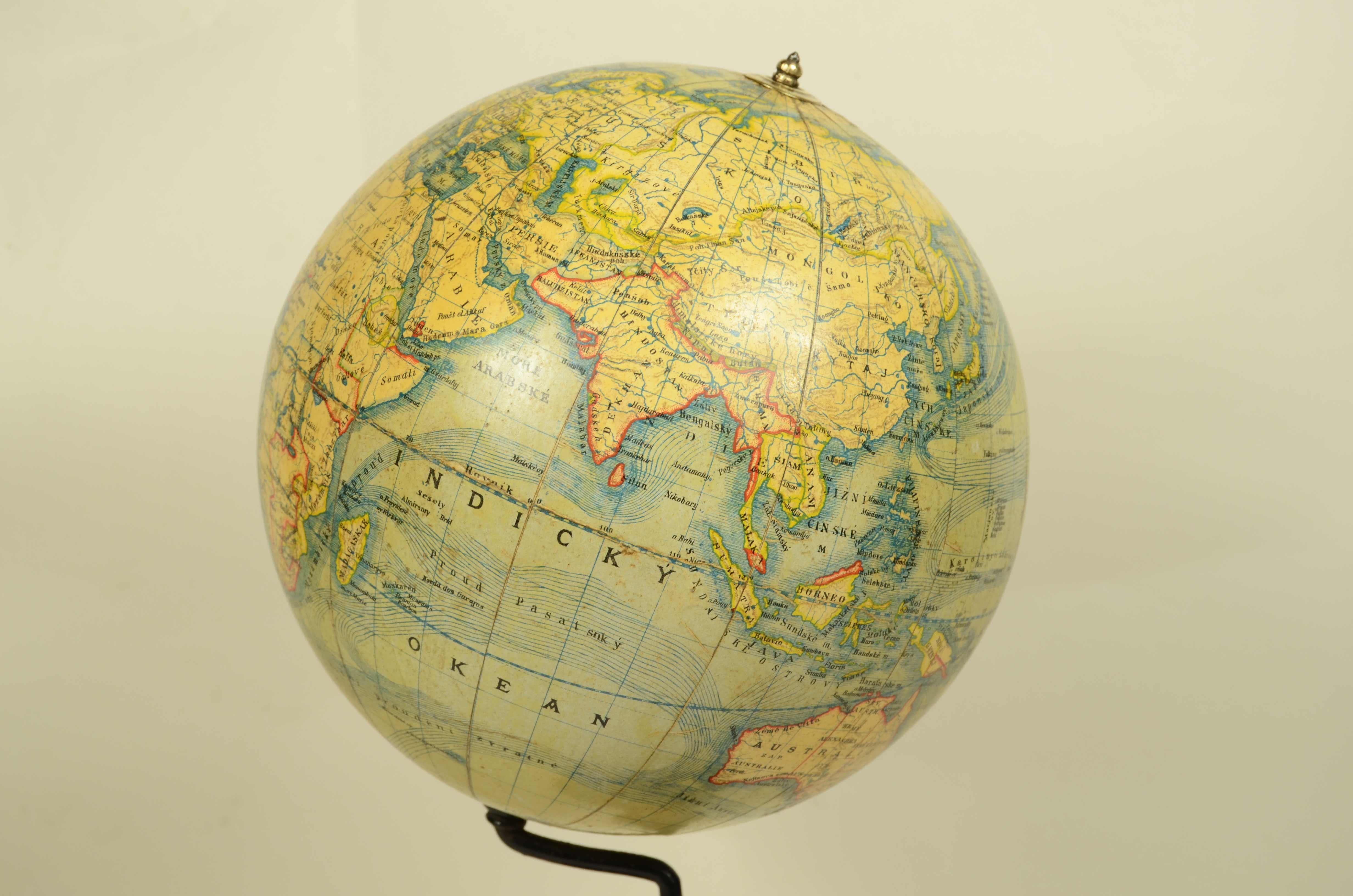 Late 19th Century Globo del geografo cartografo dell’ Impero Austro-Ungarico Jan Felkl  del 1870 in vendita