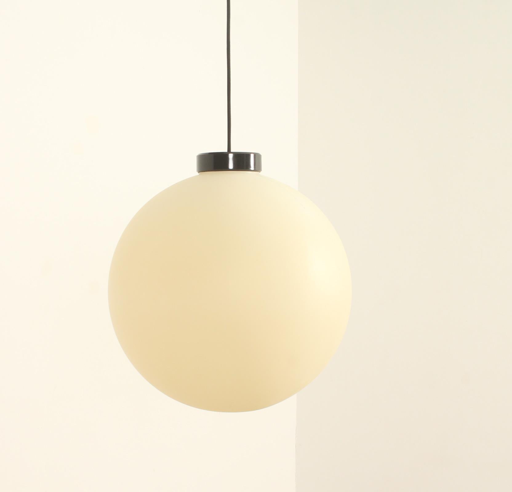 Globo Pendant Lamp by Miguel Milá for Polinax, Spain, 1965 For Sale 1