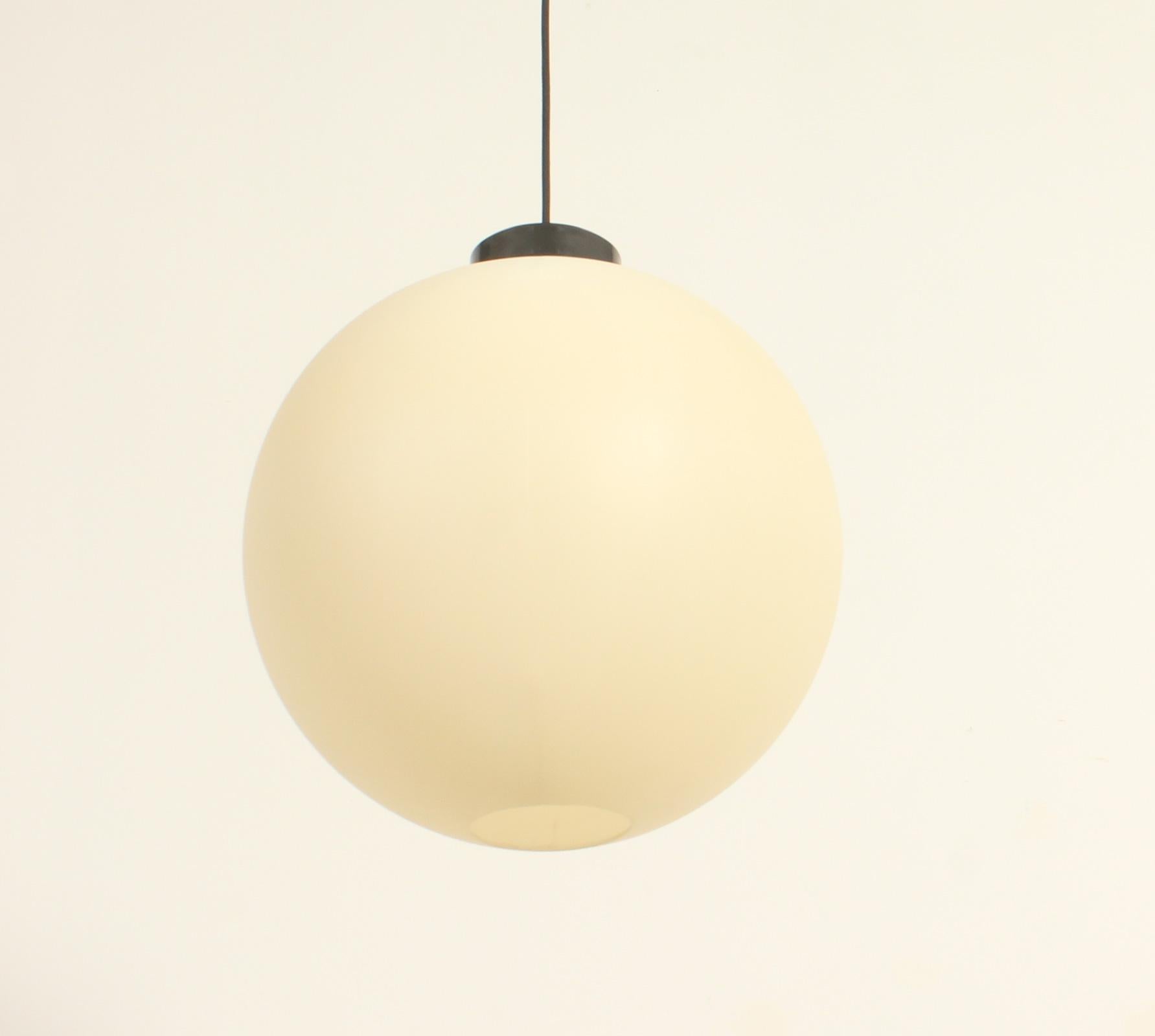 Globo Pendant Lamp by Miguel Milá for Polinax, Spain, 1965 For Sale 2