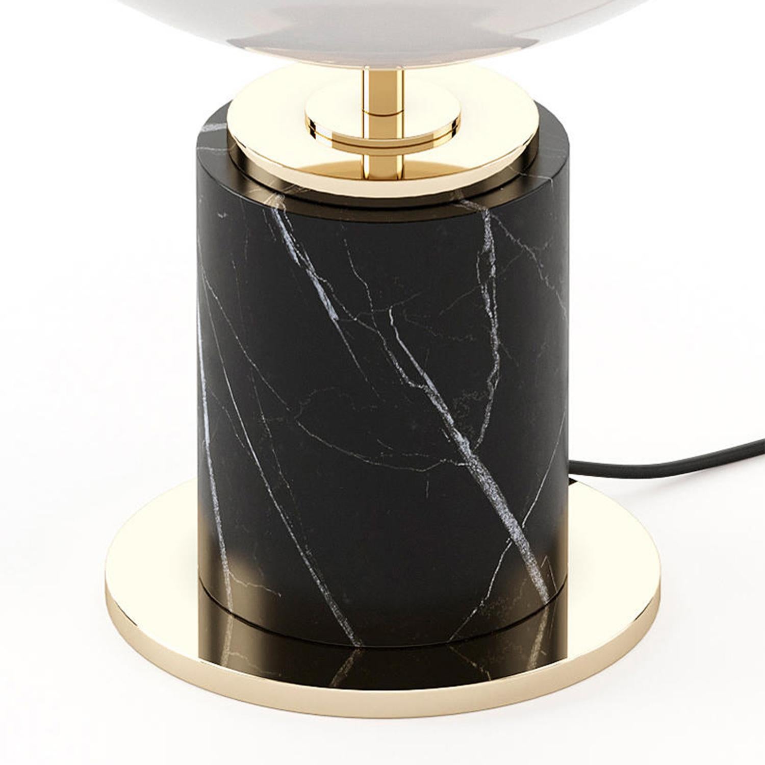 Globo Table Lamp In New Condition For Sale In Paris, FR