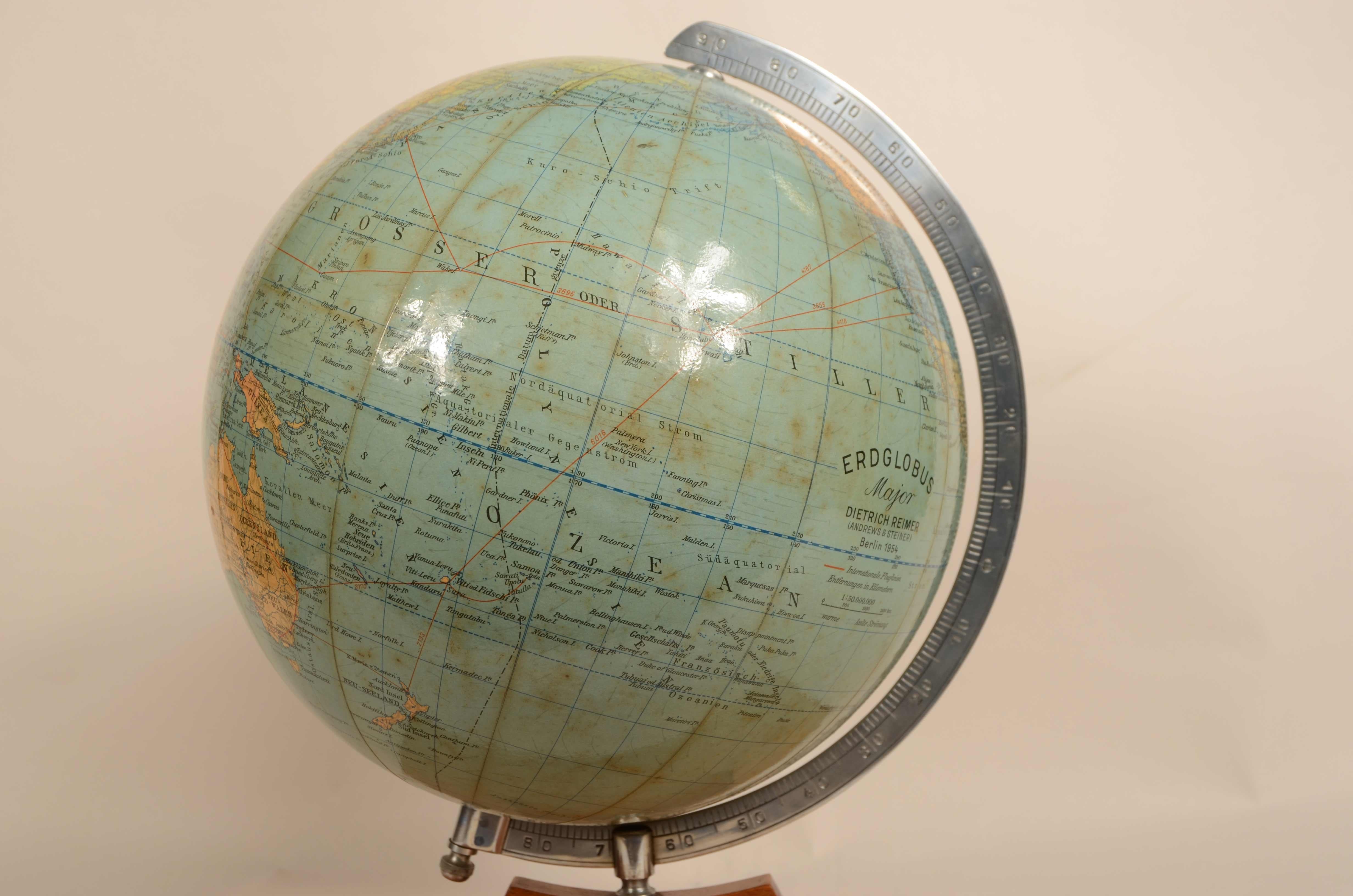 Papier Institut allemand de cartographie globe Dietrich Reimers Berlin 1954 en vente