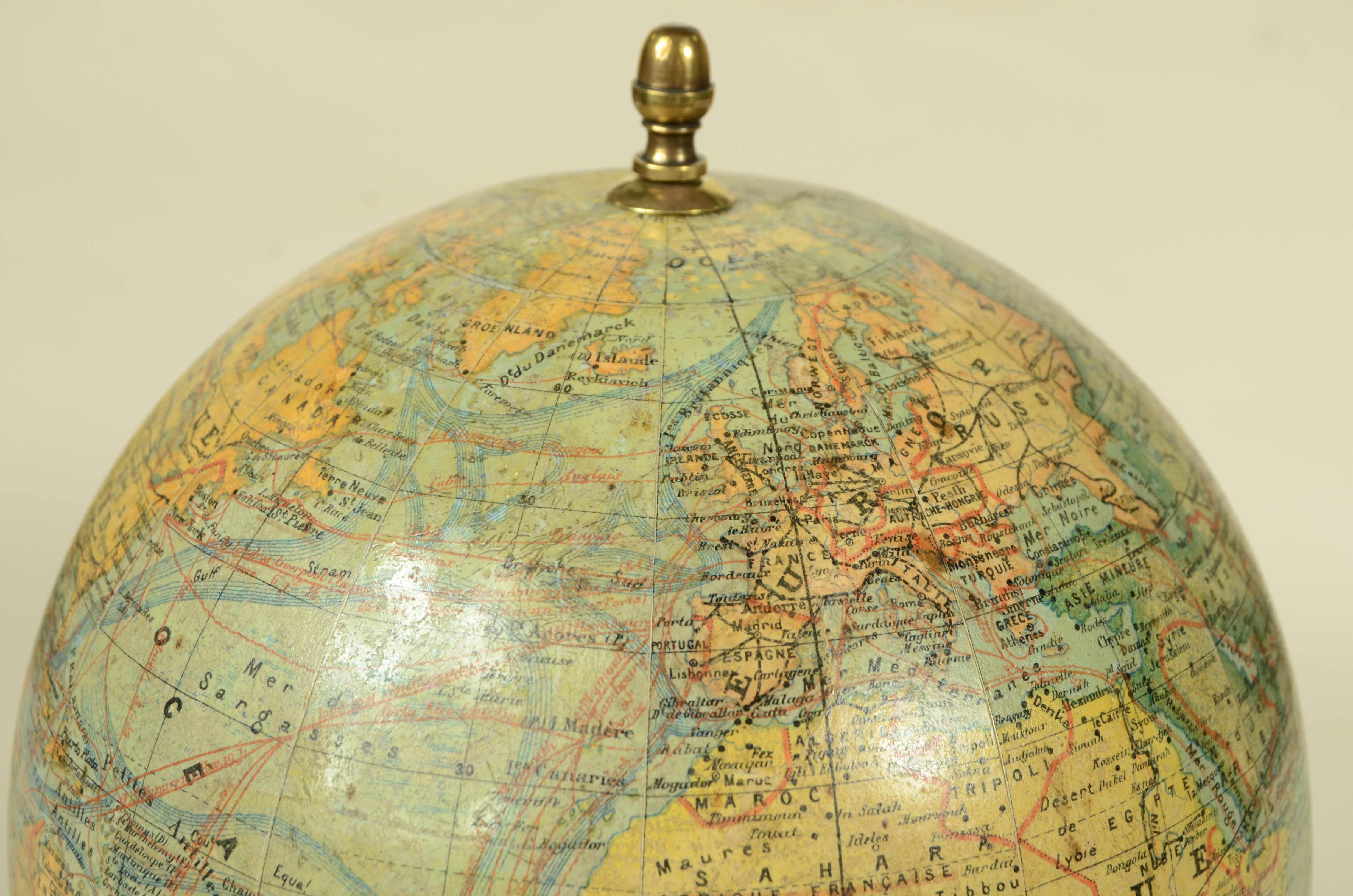 Globo terrestre edito alla fine del XIX secolo dal geografo francese J. Forest en vente 9