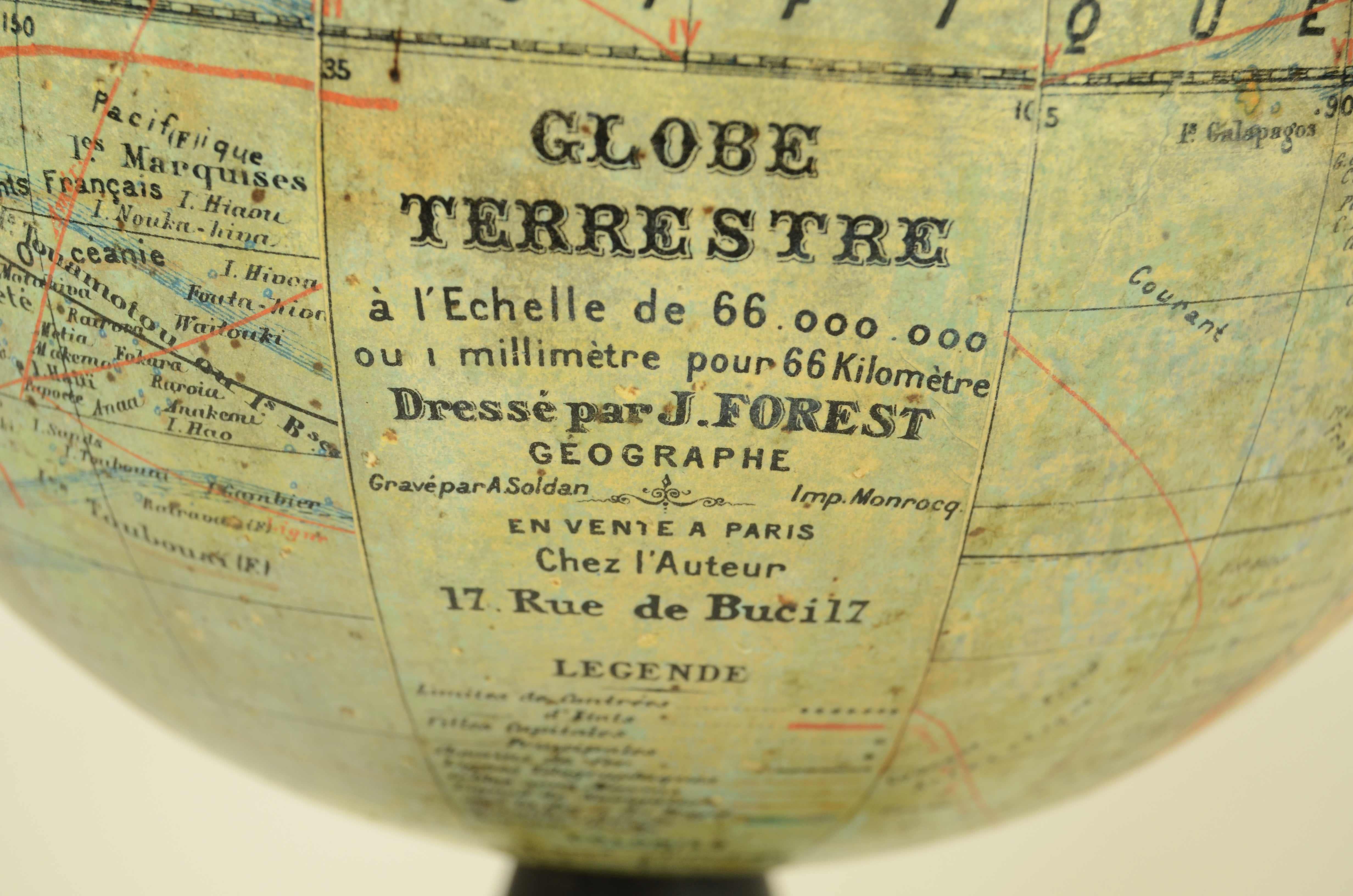 Globo terrestre edito alla fine del XIX secolo dal geografo francese J. Forest en vente 3