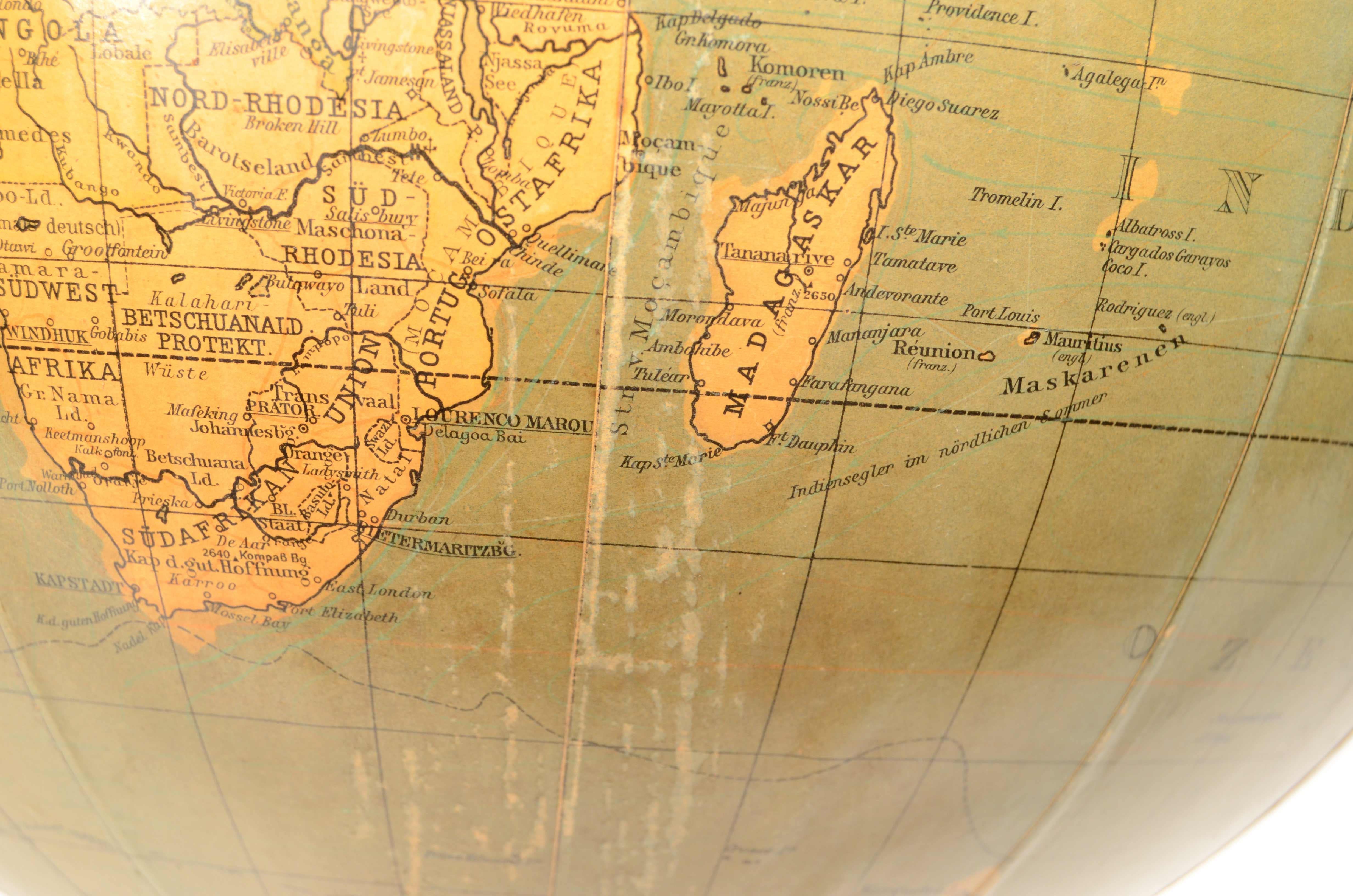 Globo terrestre edito Räths Politischer Erdglobus disegnato e delineato nel 1930 im Angebot 13