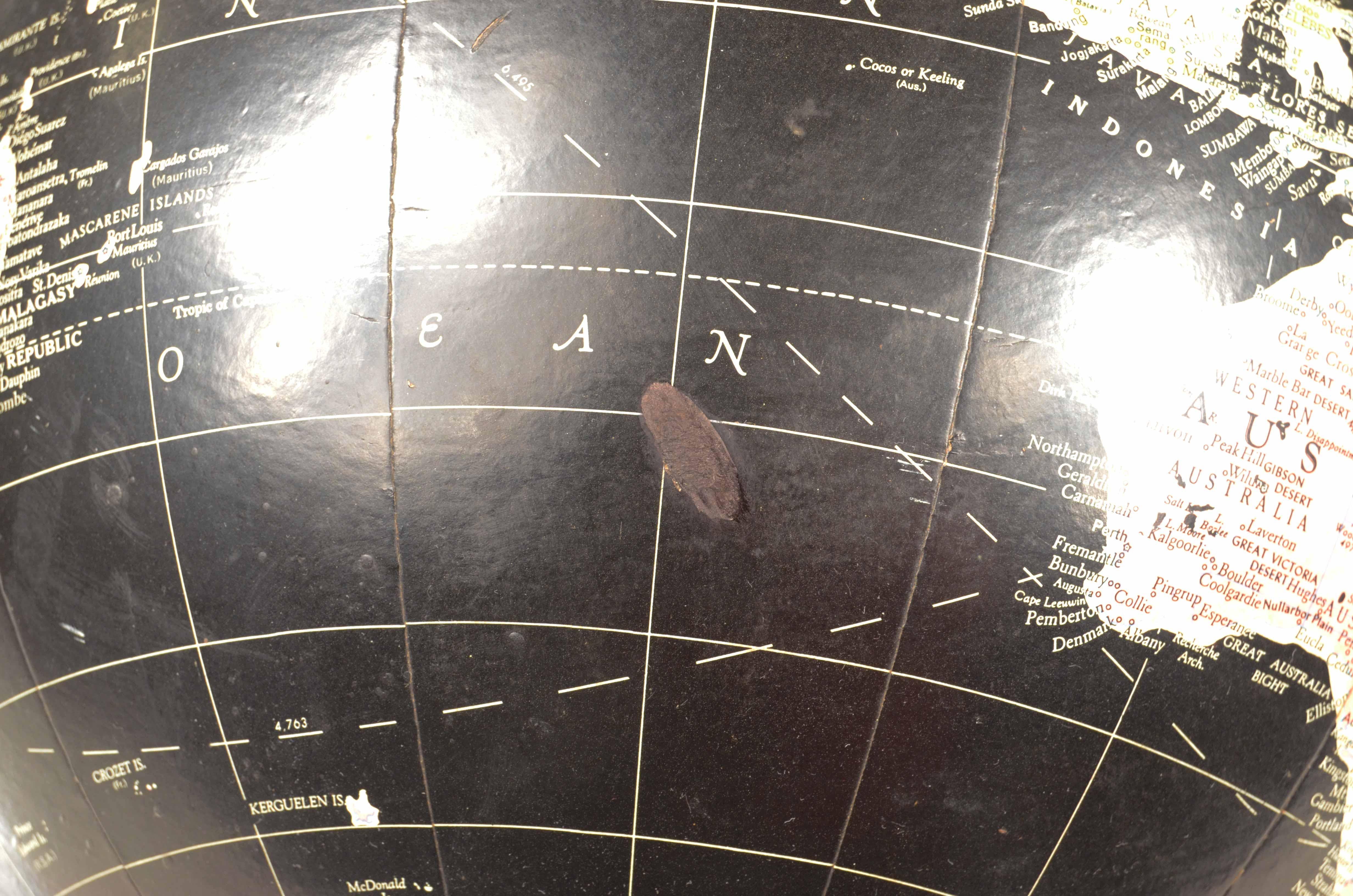 Encyclopedia Britannica 1960 black terrestrial globe chrome metal base 8