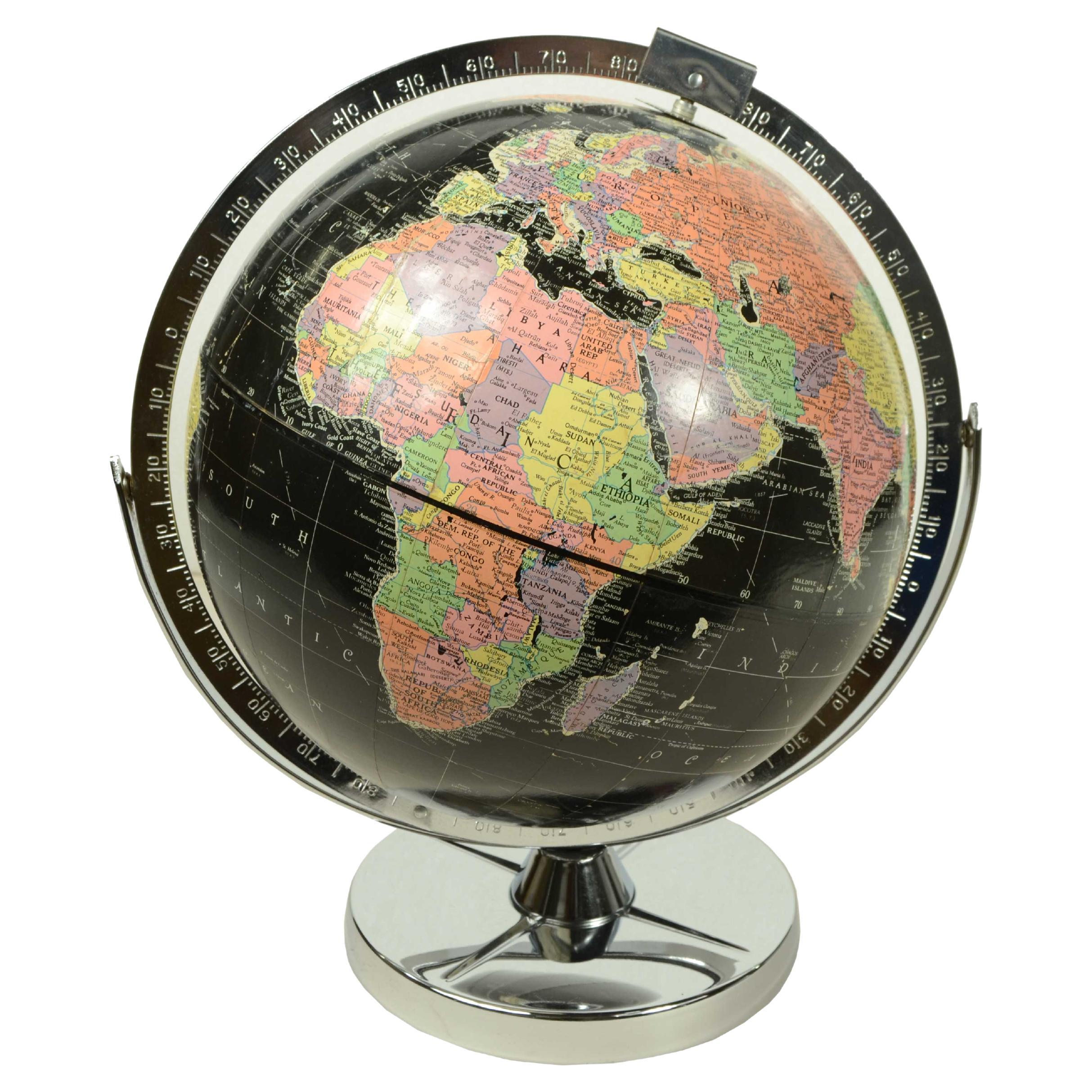 Globo terrestre nero dell’Enciclopedia Britannica degli anni sessanta