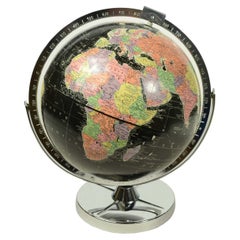 Globo terrestre nero dell’Enciclopedia Britannica degli anni sessanta