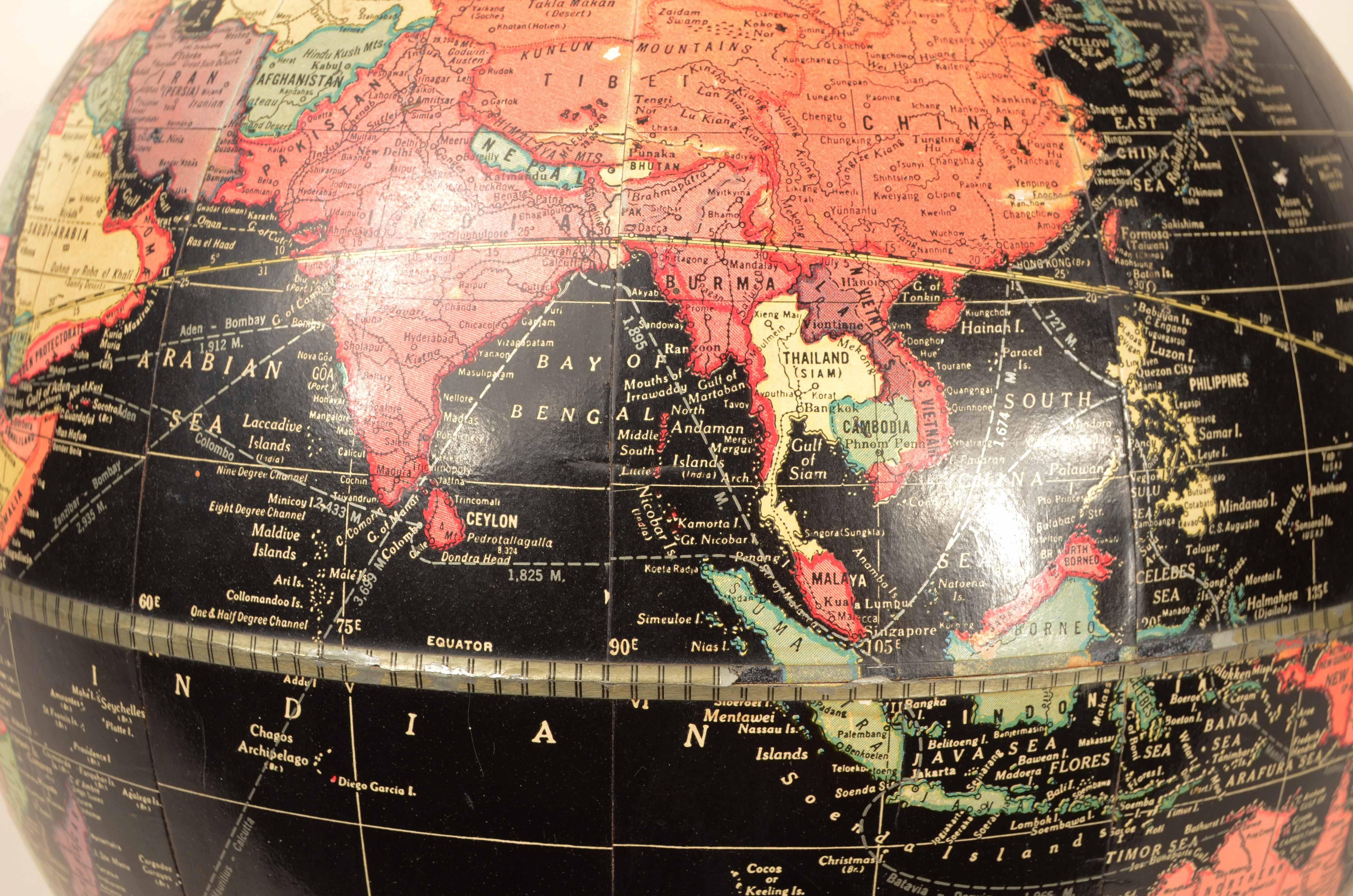 Black globe The George F. Cram Company Indianapolis Indiana 1950s For Sale 10