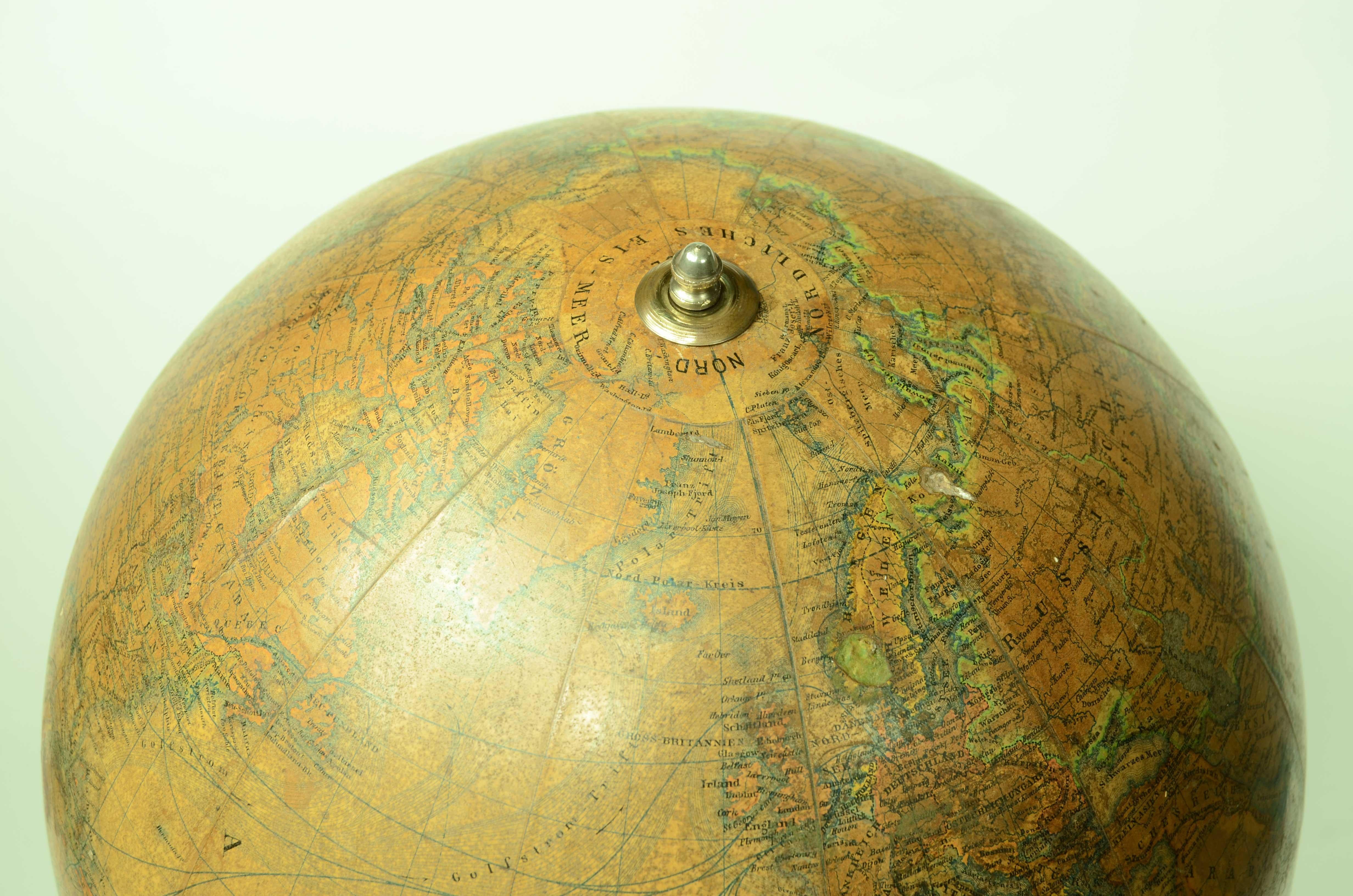 Globo terrestre realizzato alla fine del XIX secolo da Ernst Schotte di Berlino in vendita 10