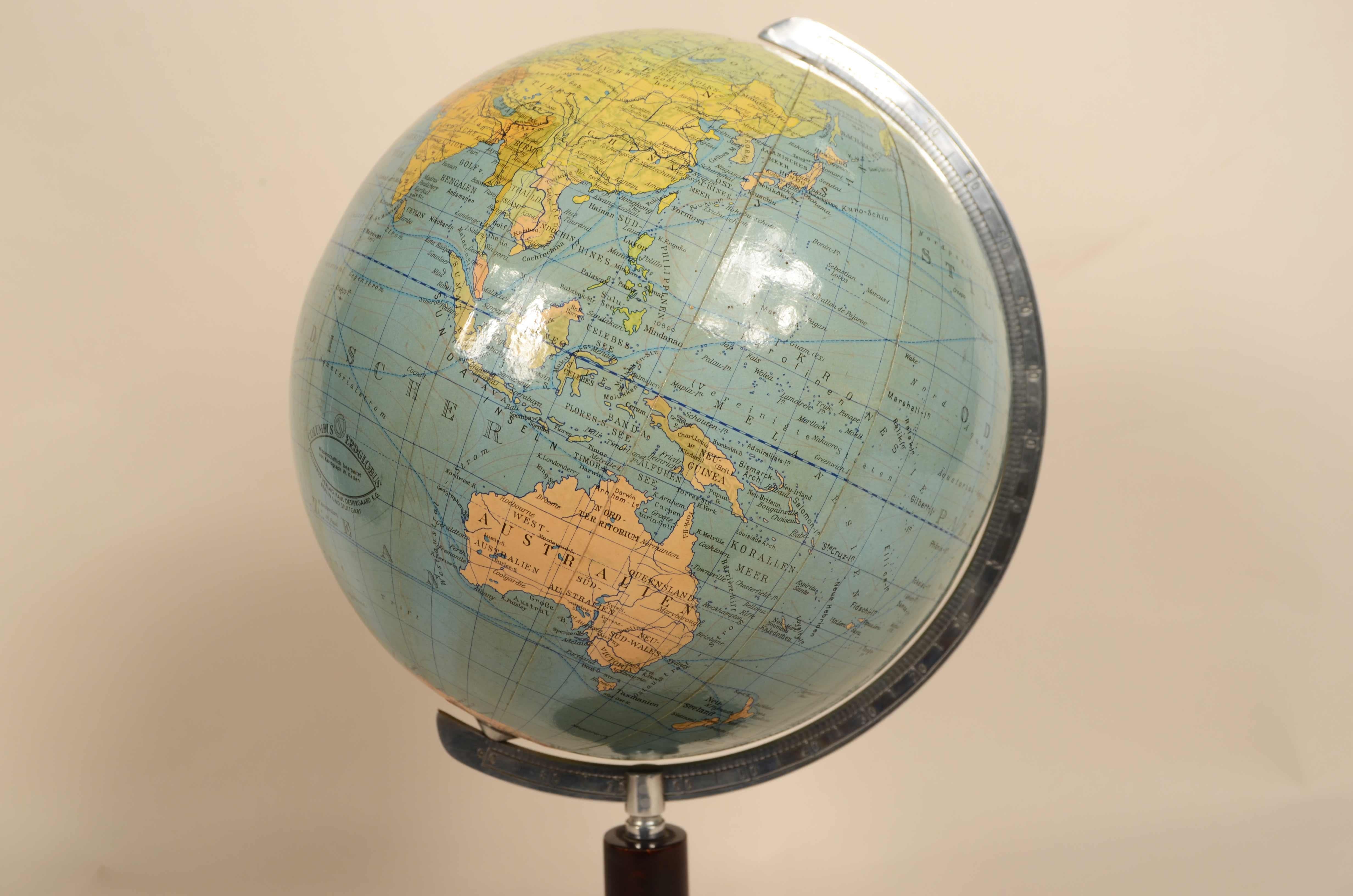 Globe terrestre  columbus allemand Schulerglobus Berlin Stuttgart 1950s lander Bon état - En vente à Milan, IT