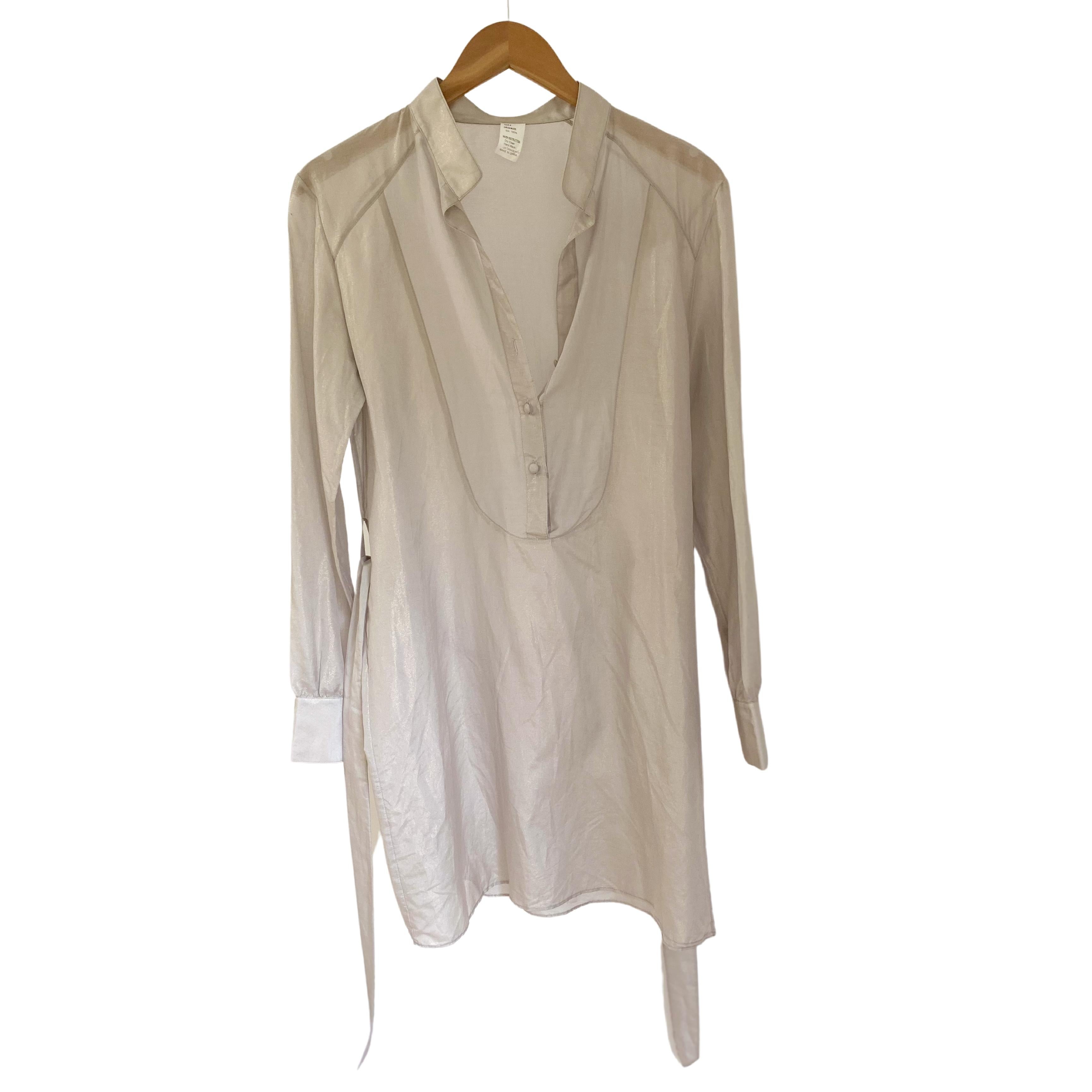 Glodwash über grauem Seidenhemd-Tunika-Hemdkleid aus Gänseblümchen - neu mit Etikett (Grau) im Angebot