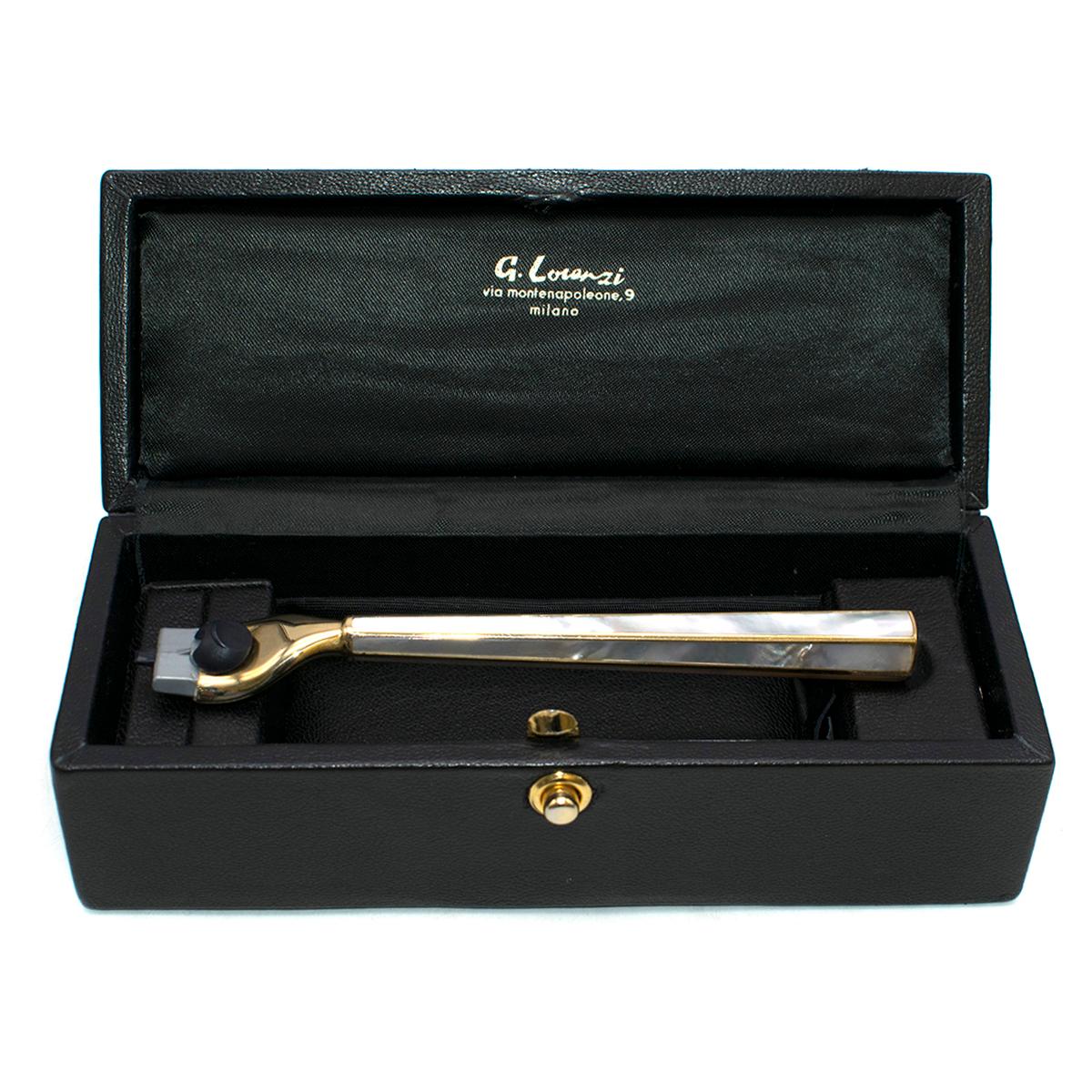 G.Lorenzi Milano Mother of Pearl and 18k Yellow Gold Razor 2