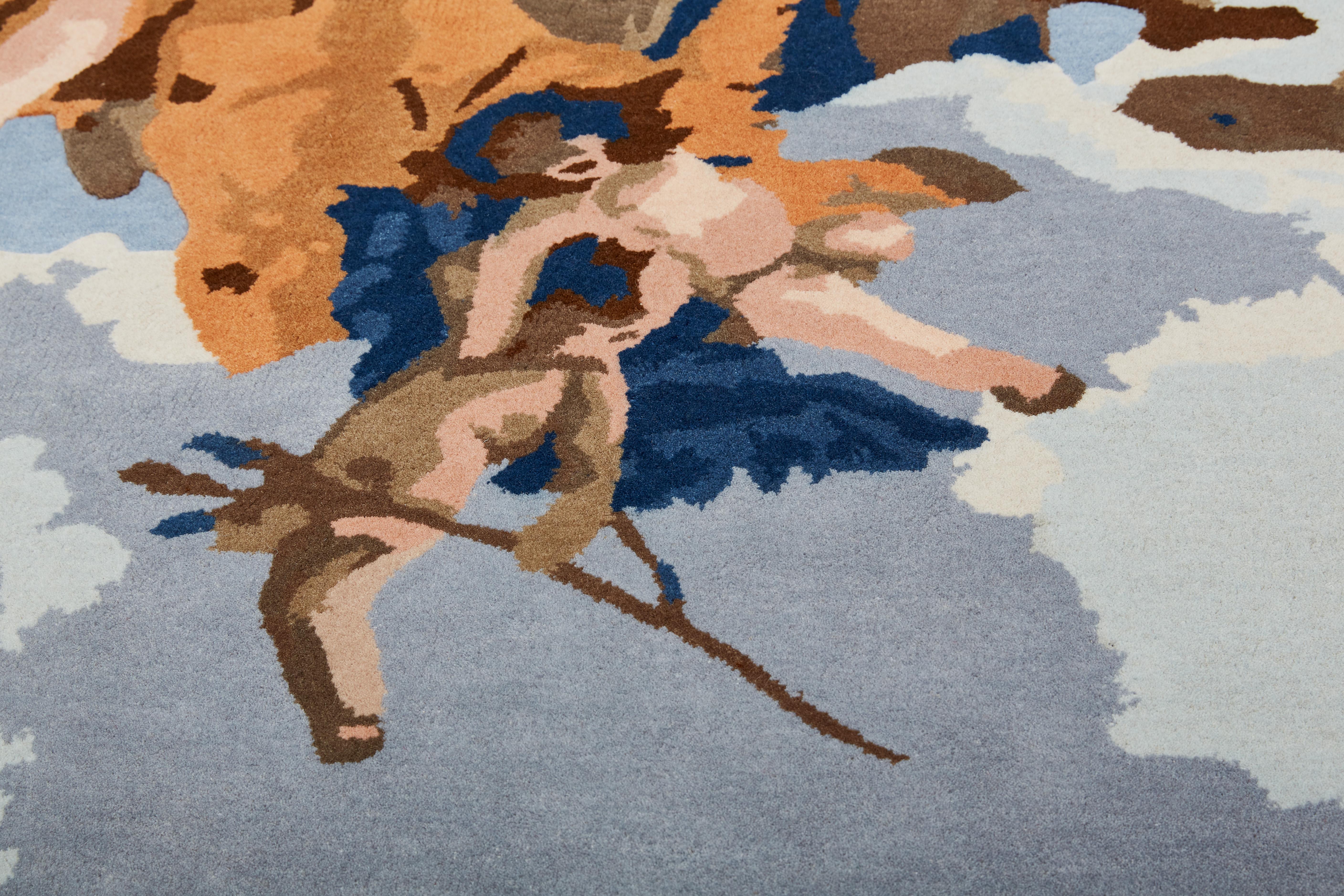Ce tapis captivant conçu par Alessandra Baldereschi est un hommage artistique au peintre vénitien du XVIIIe siècle Giambattista Tiepolo, réinterprétant son Gloria d'Angeli avec une touche de modernité. Le profil ondulé reflète le cadre original du