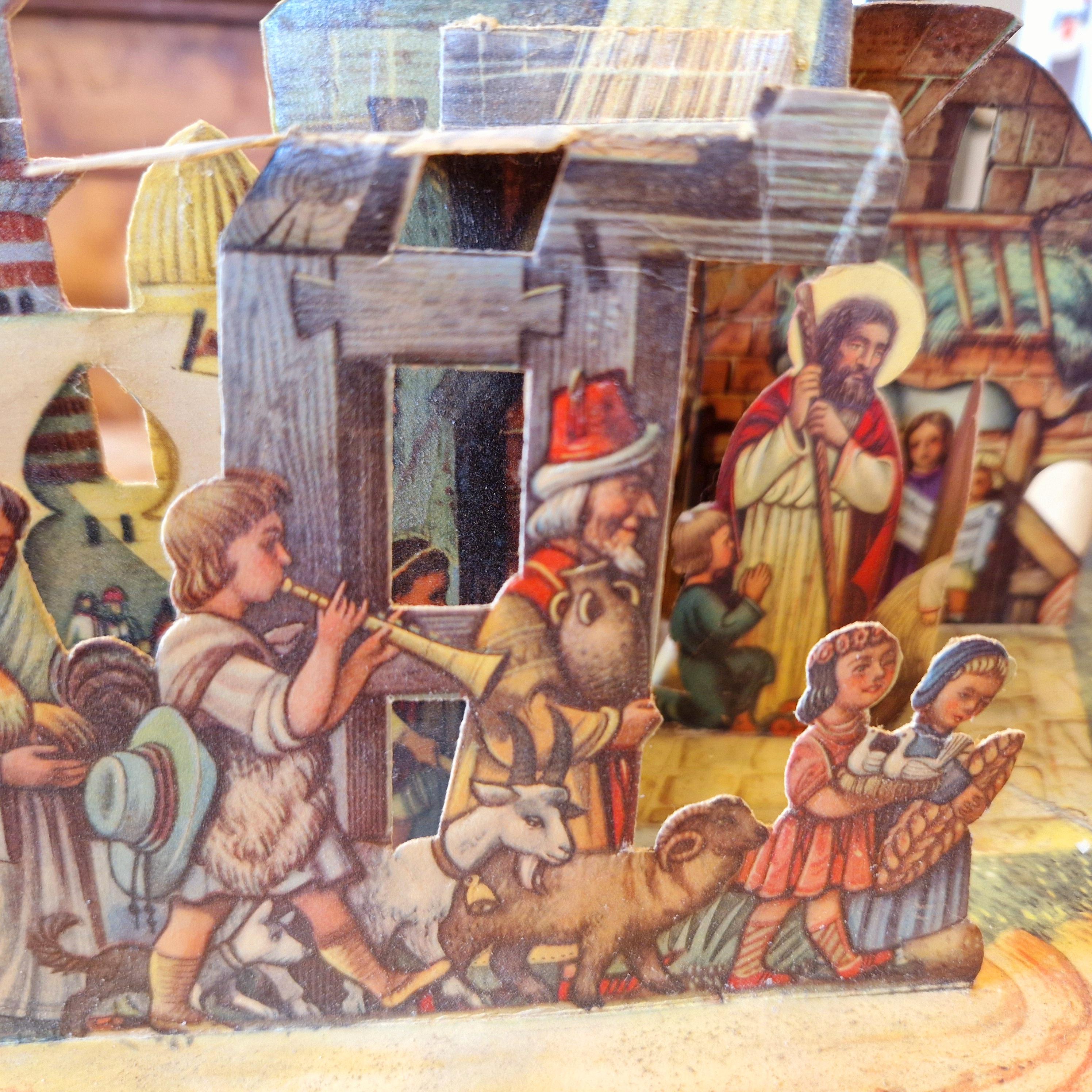 Gloria in Excelsis Deo – exquisite pop up book by Vojtěch Kubašta For Sale 3