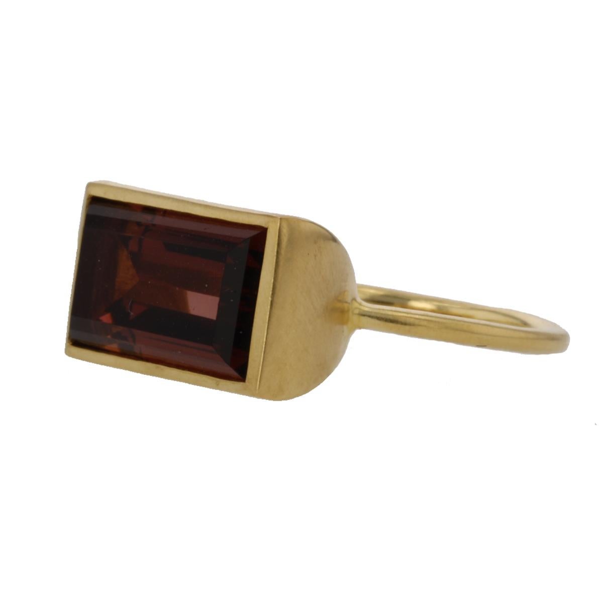 Modern Gloria Ring Brown Garnet 18k Solid Matte Gold For Sale