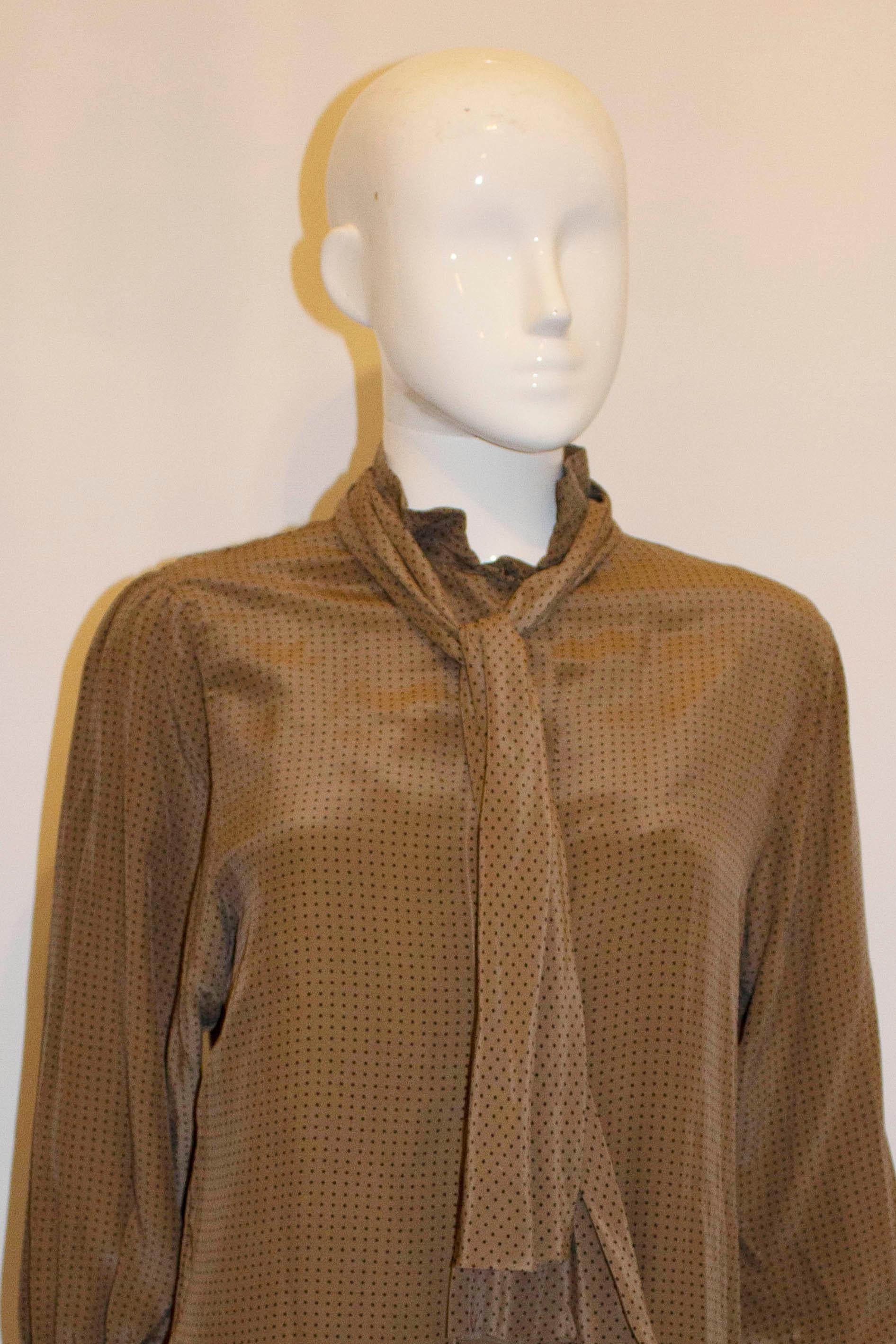Gloria Sachs  1970s Vintage Silk Blouse For Sale 1