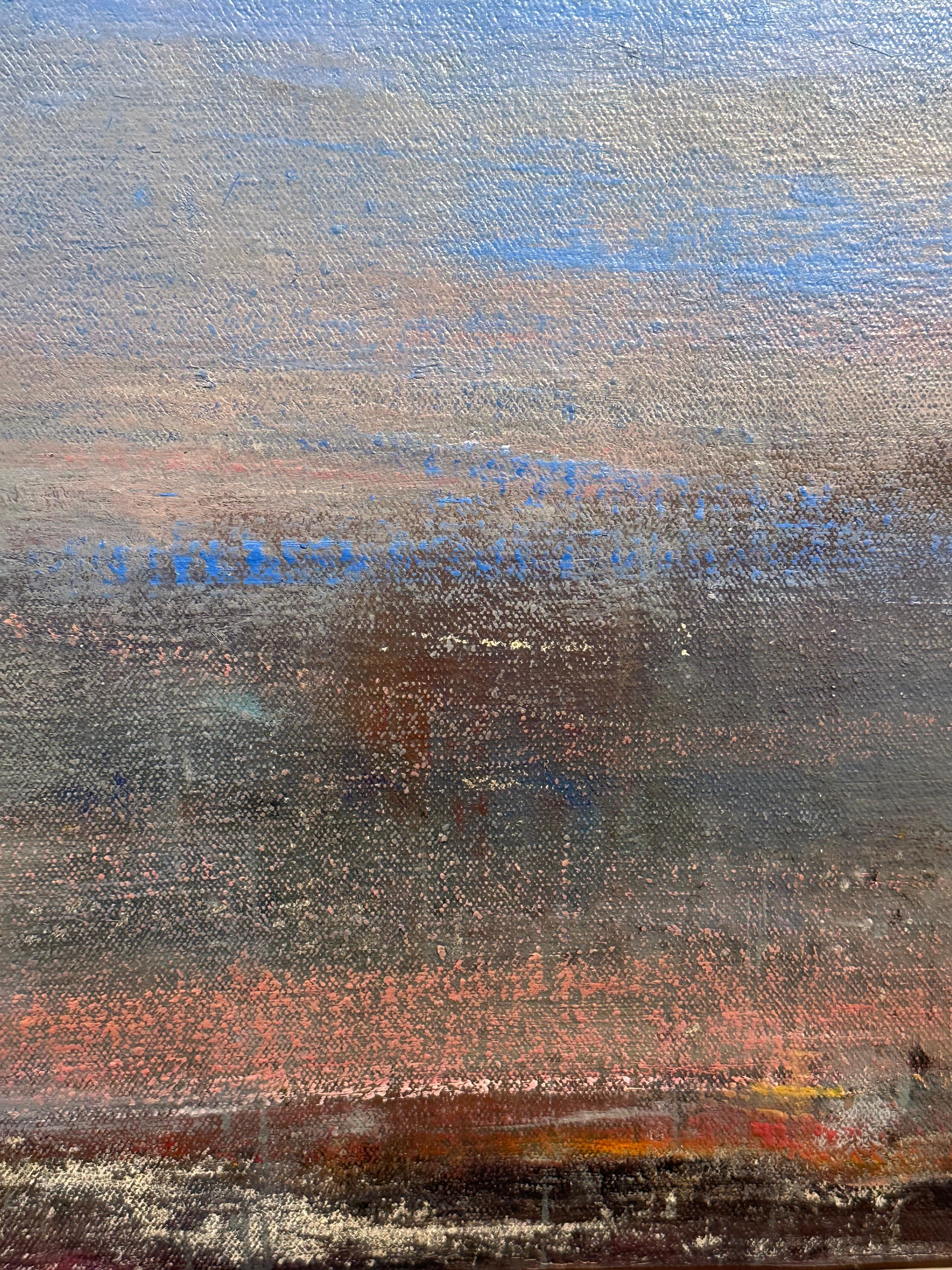 Dieses Gemälde evoziert die stille Poesie von Atmosphäre und Gefühl. Schichten von rauchigem Blau, Grau und gedämpftem Siena treiben zusammen wie Nebel in der Morgendämmerung und schaffen ein meditatives Gefühl von Tiefe und Stille. Es fühlt sich