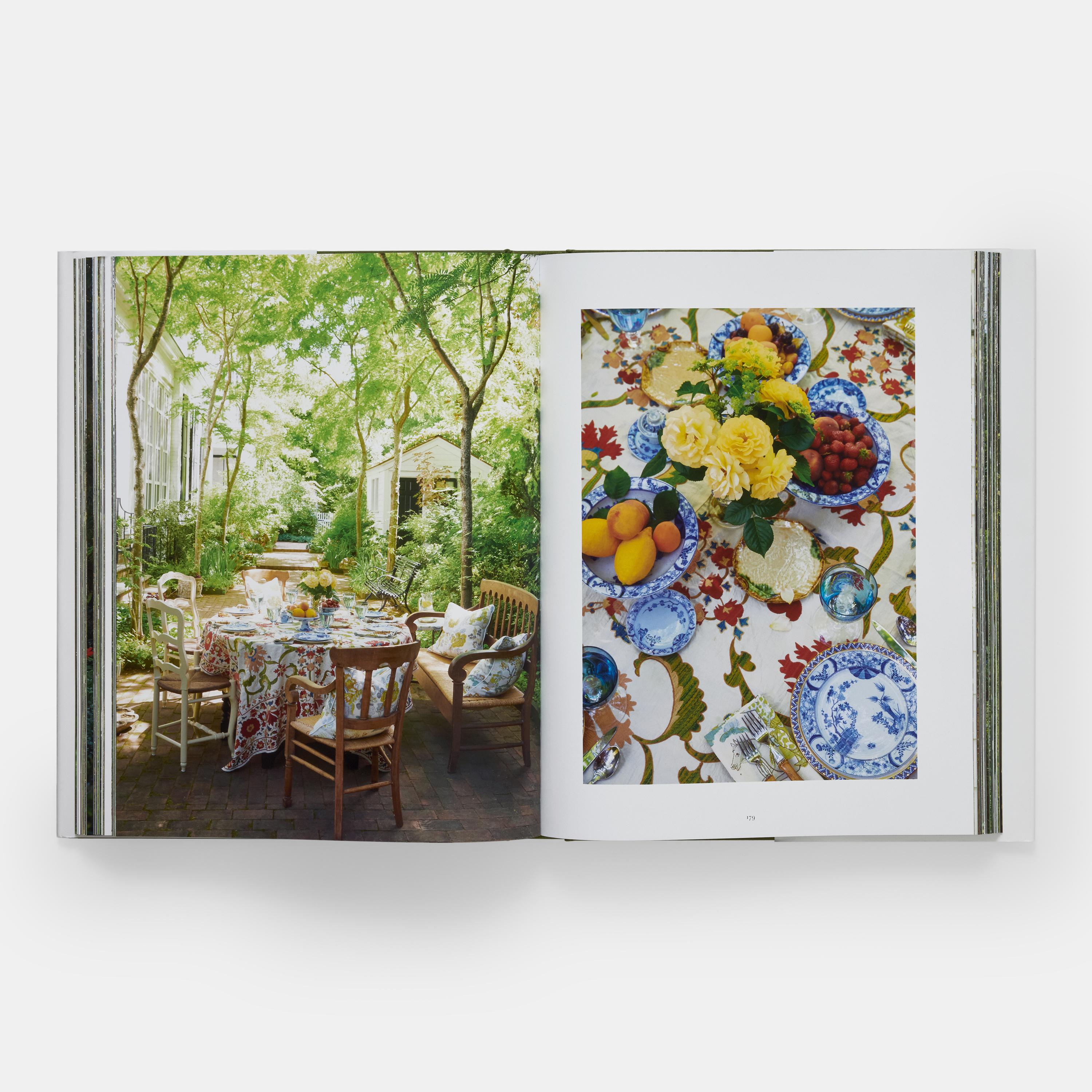 Paper Glorious Gardens: Private Edens of the World's Leading Interior Designers For Sale