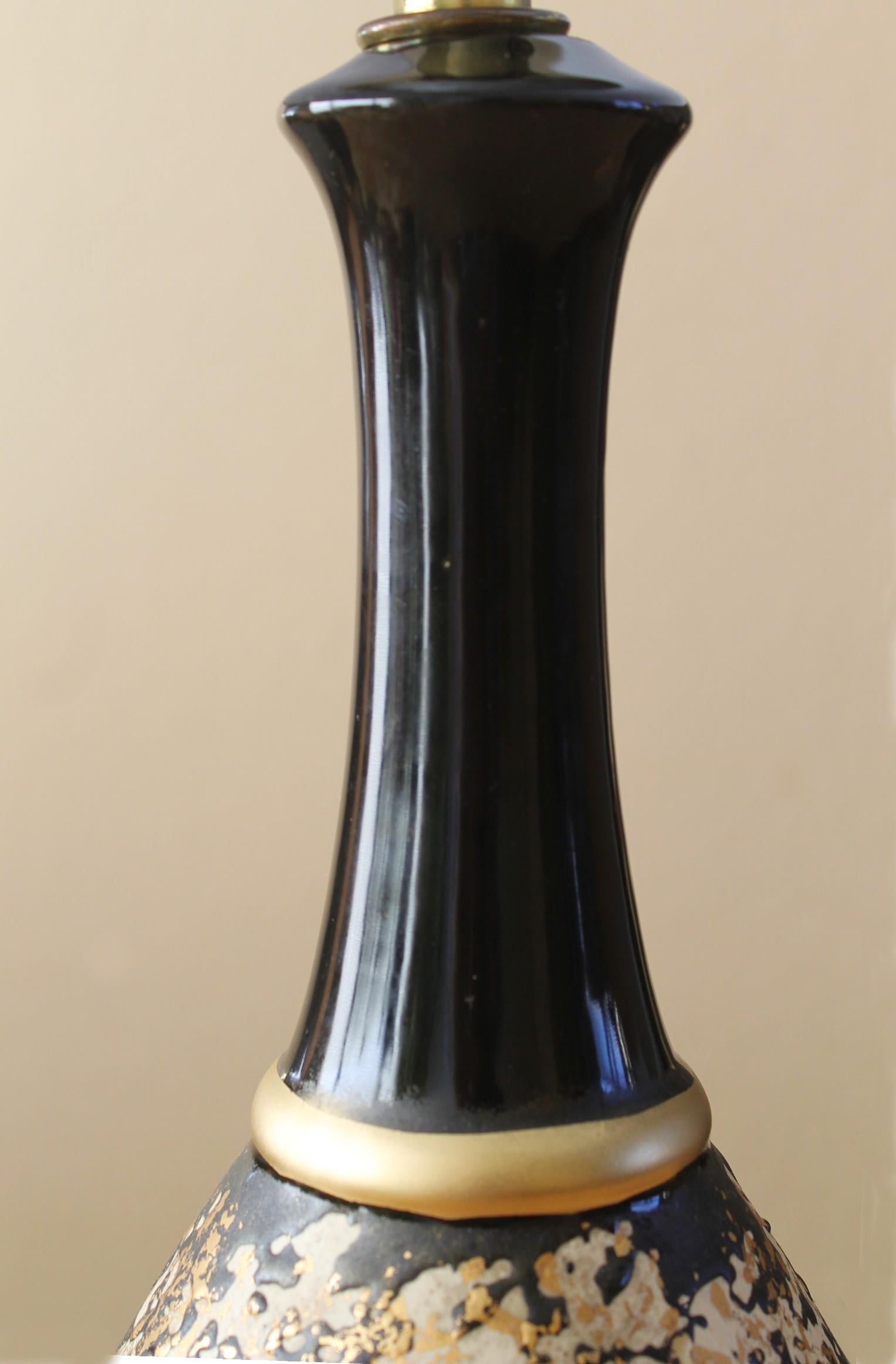 Métal Glorious Mid Century Modern Atomic Table Lamp (lampe de table atomique). Noir Blanc Or 24kt 1950s en vente
